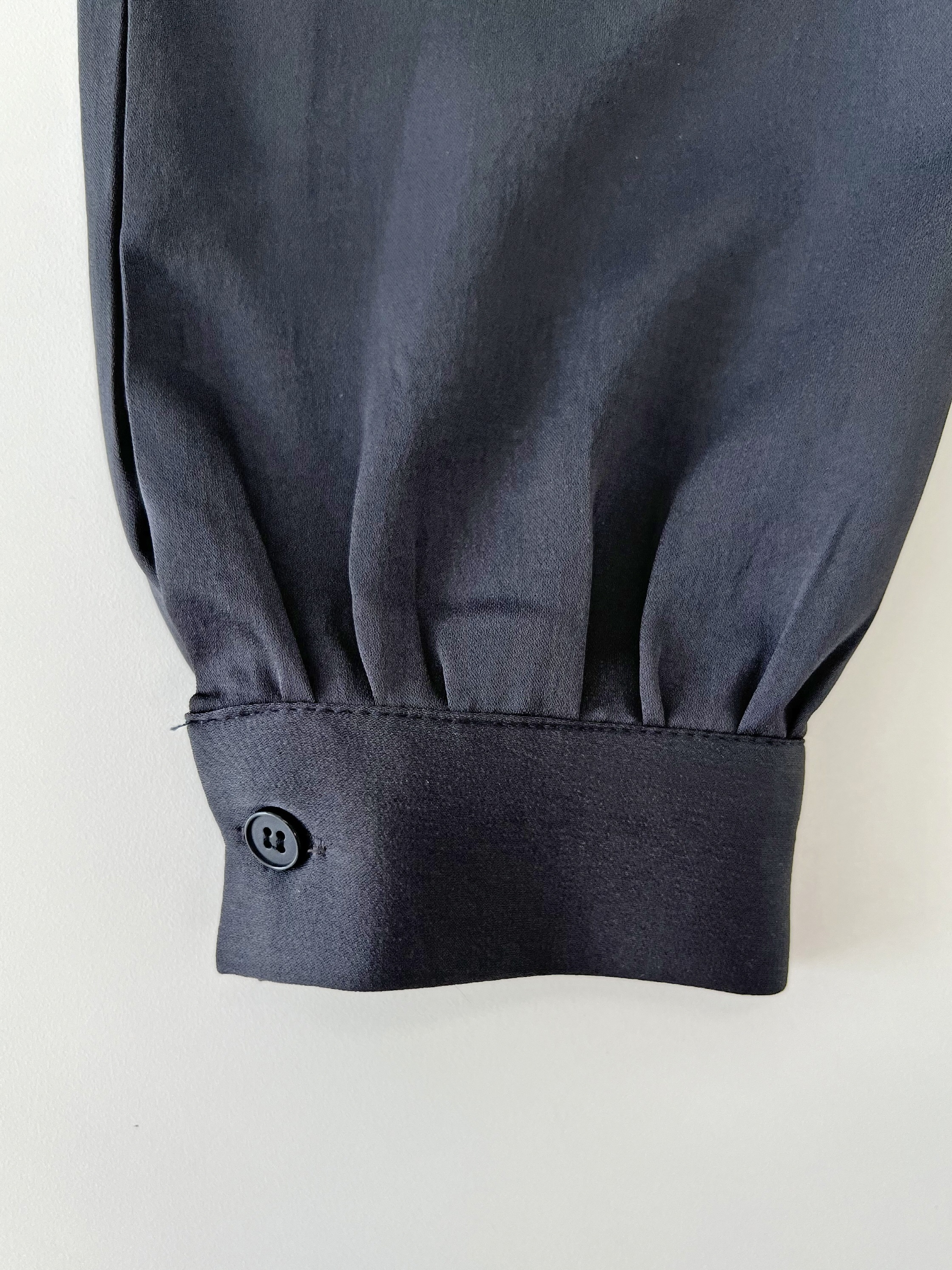 ギャザーVネックリボンタイブラウス | 詳細画像13