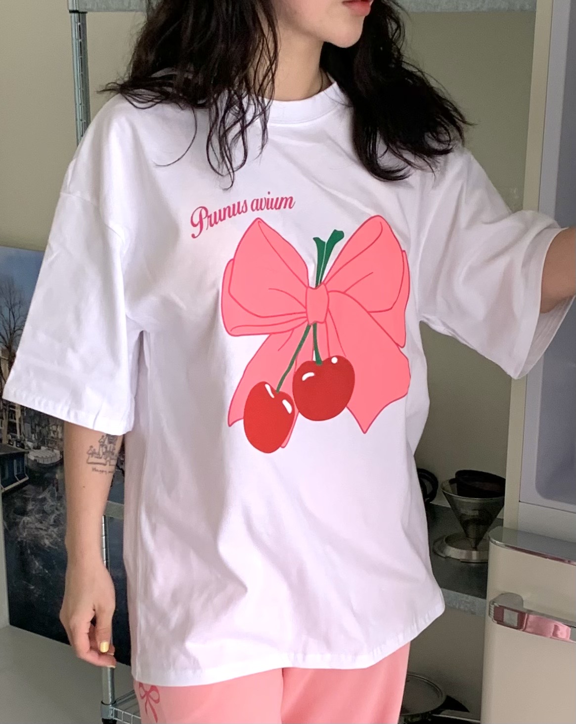 リボンチェリープリント半袖Tシャツ | レディースファッション通販