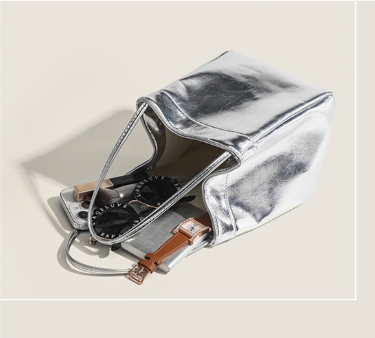 レザー調キューブトートバッグ | 詳細画像8