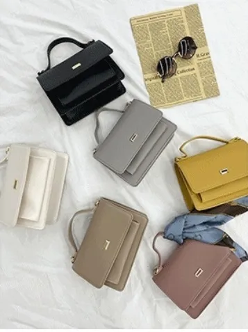 2WAYメタリックモチーフフラップバッグ | 詳細画像1