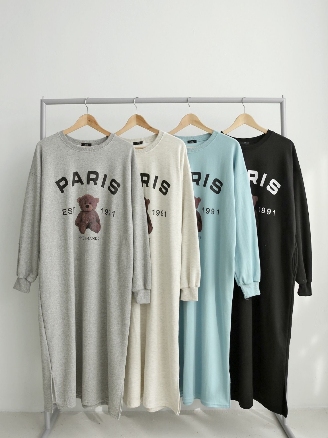 PARISベアプリントスリットスウェットワンピース | 詳細画像2