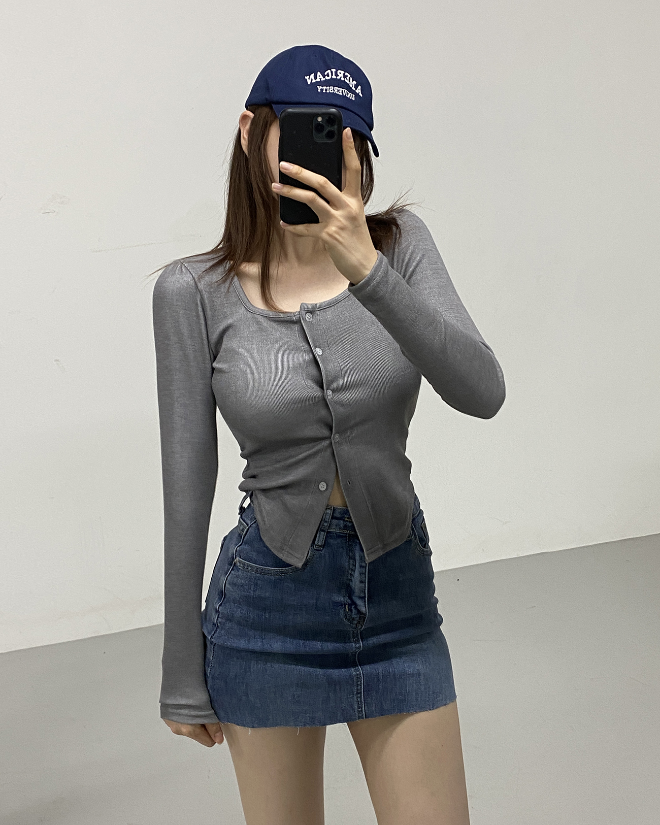 スクエアネックスリムボタン長袖Tシャツ | 詳細画像11