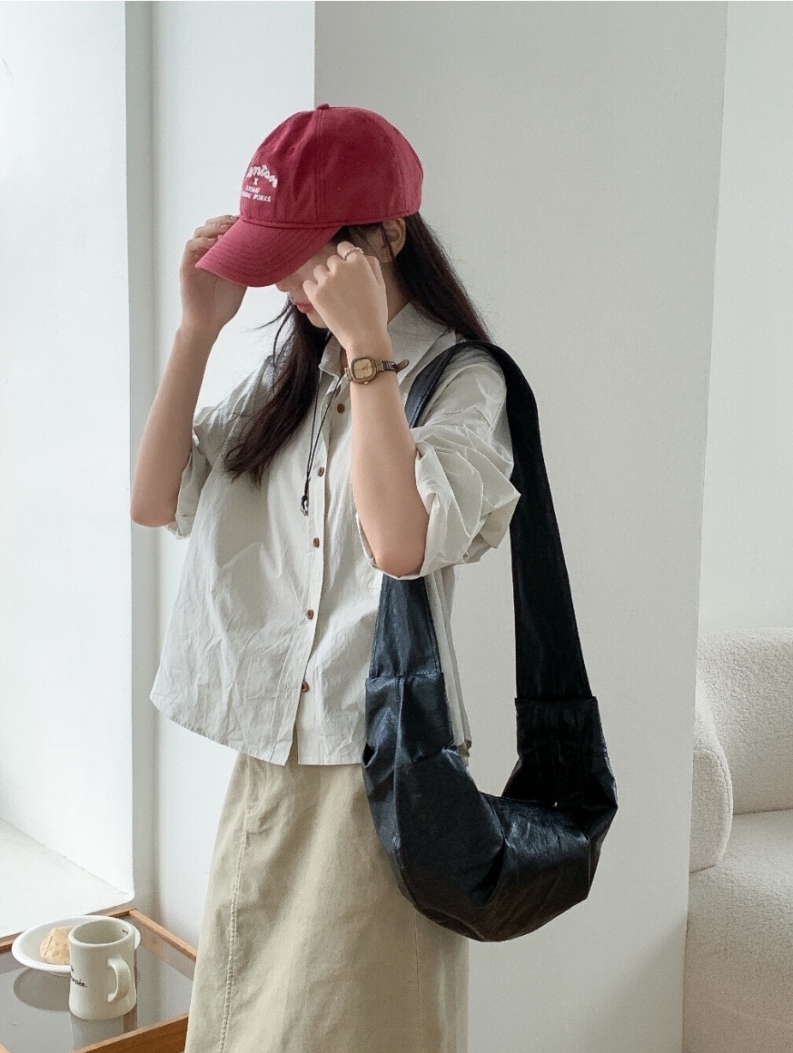 ワイドストラップクロワッサンショルダーバッグ | 詳細画像7