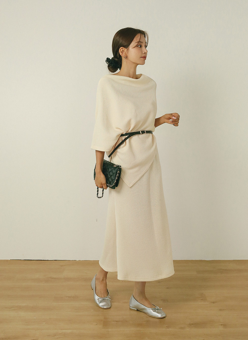 ベルト付ケープTシャツ&マーメイドスカートSET | 詳細画像2