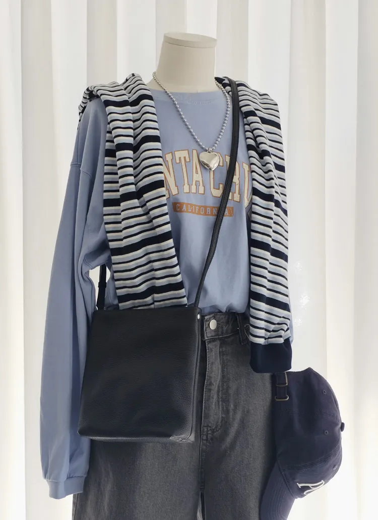 シンプルレザーショルダーバッグ | whosbag | 詳細画像1
