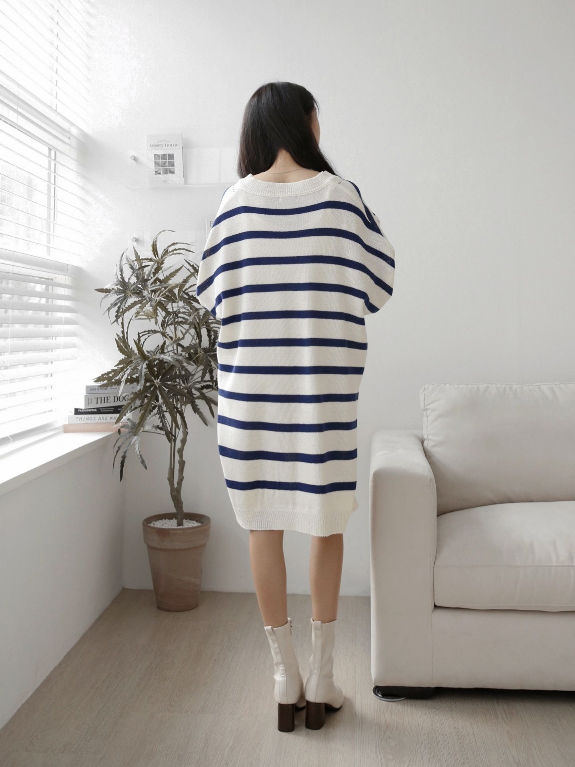 パンチングボーダーアンバランスVネックニットワンピース | 詳細画像11