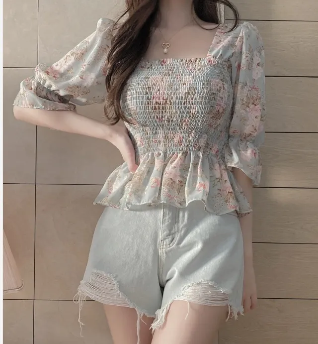 シフォン花柄シャーリングペプラムブラウス | 詳細画像1
