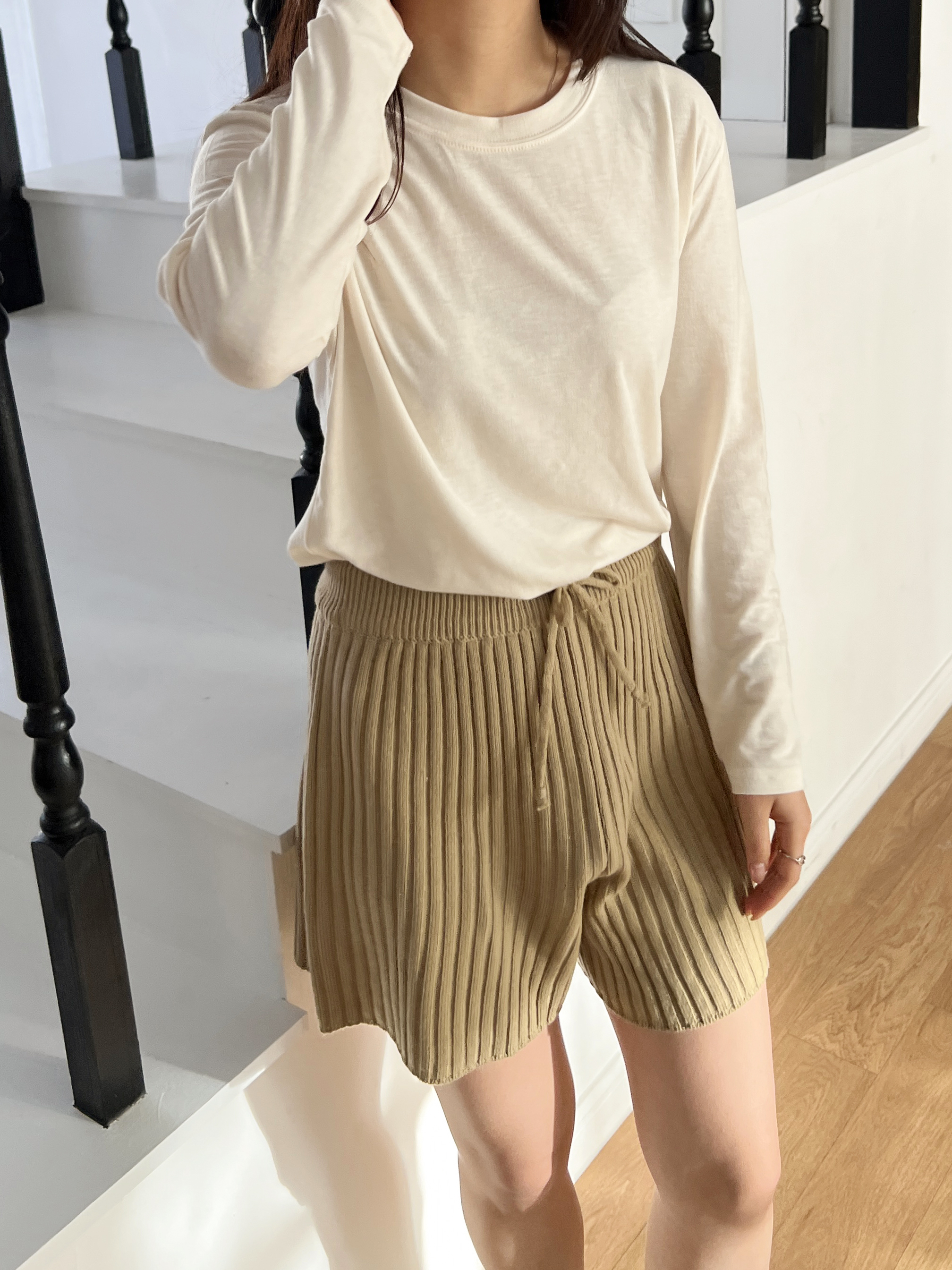 ラウンドネック長袖Tシャツ | 詳細画像7