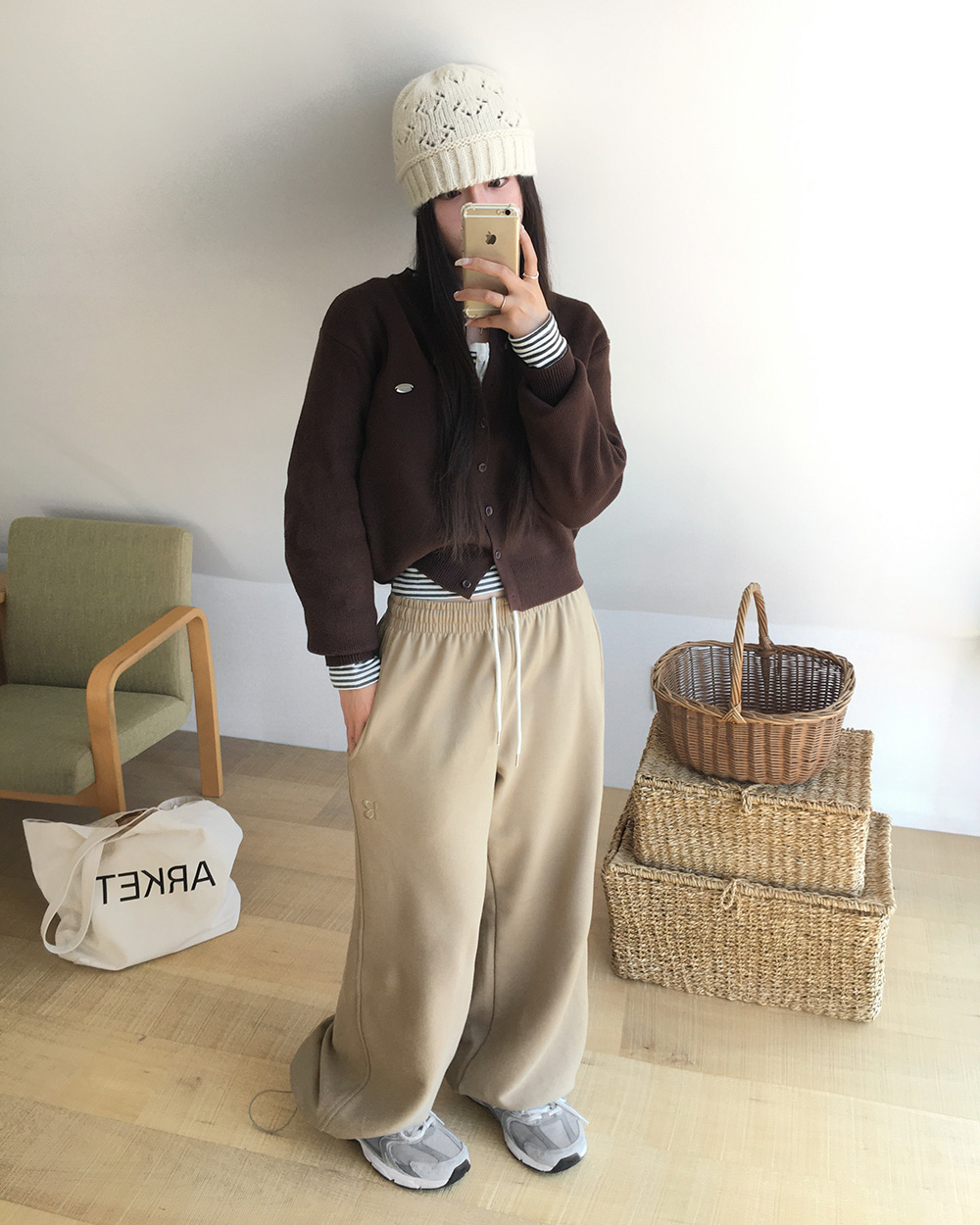 beidelli made]メタリックチャームラウンドカーディガン