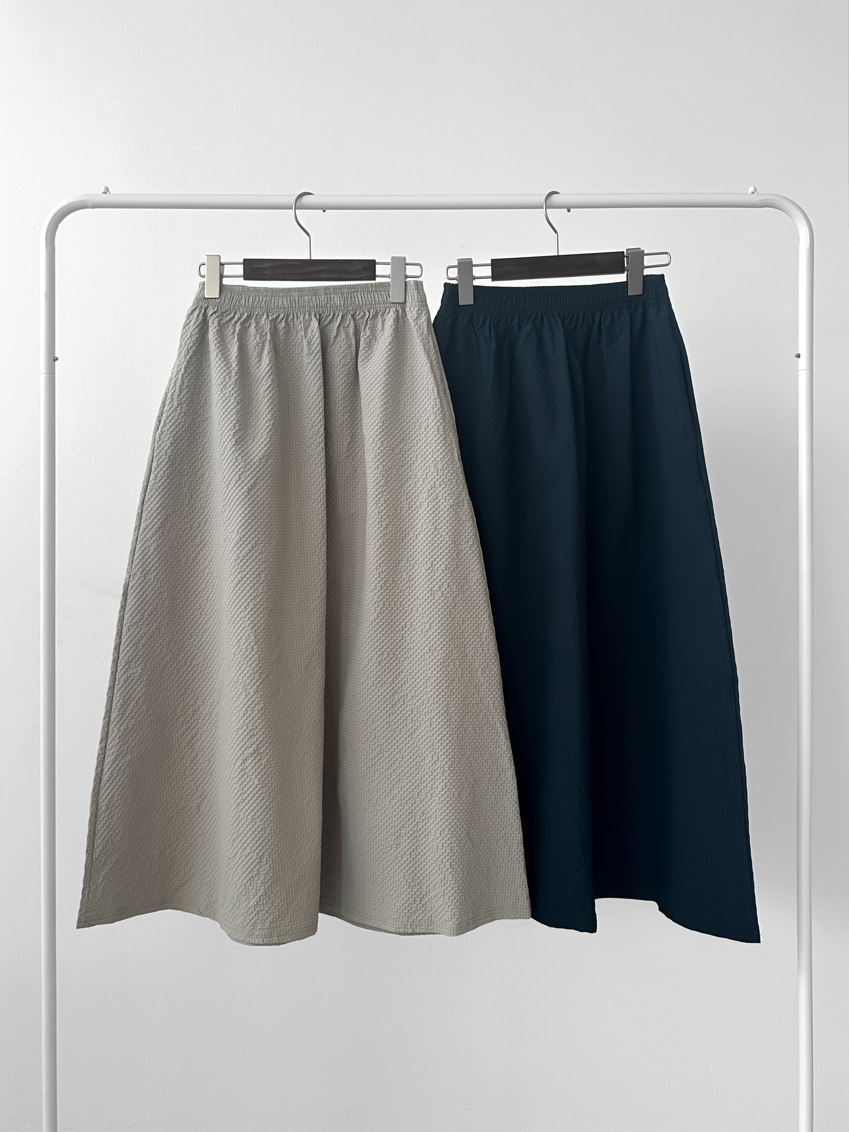 エンボスイージーフレアスカート | 詳細画像2