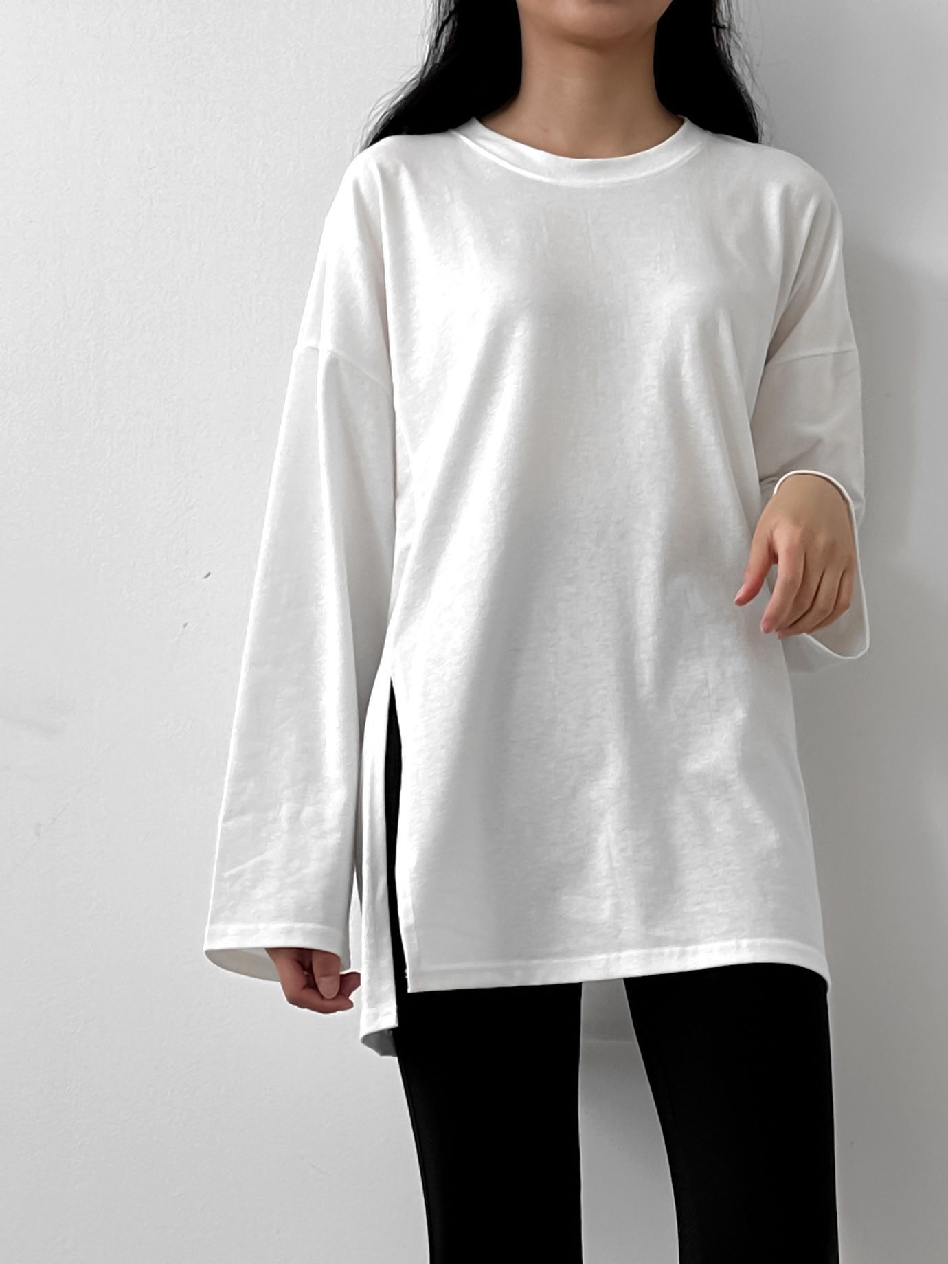 サイドスリットラウンドネックボクシーTシャツ | 詳細画像4