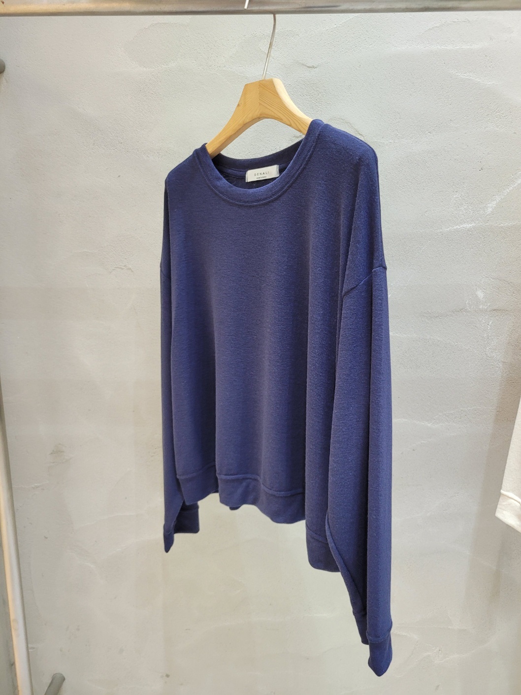 ラウンドネッククロップドルーズTシャツ | 詳細画像16