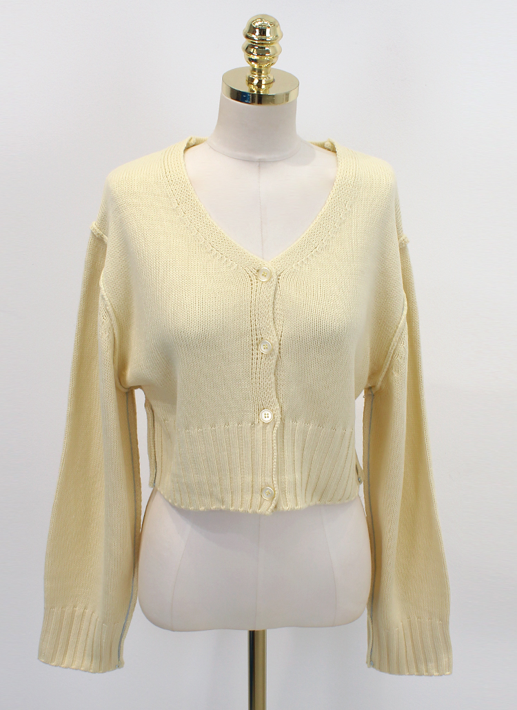 バックレタリングオーバーステッチVネックカーディガン | レディース