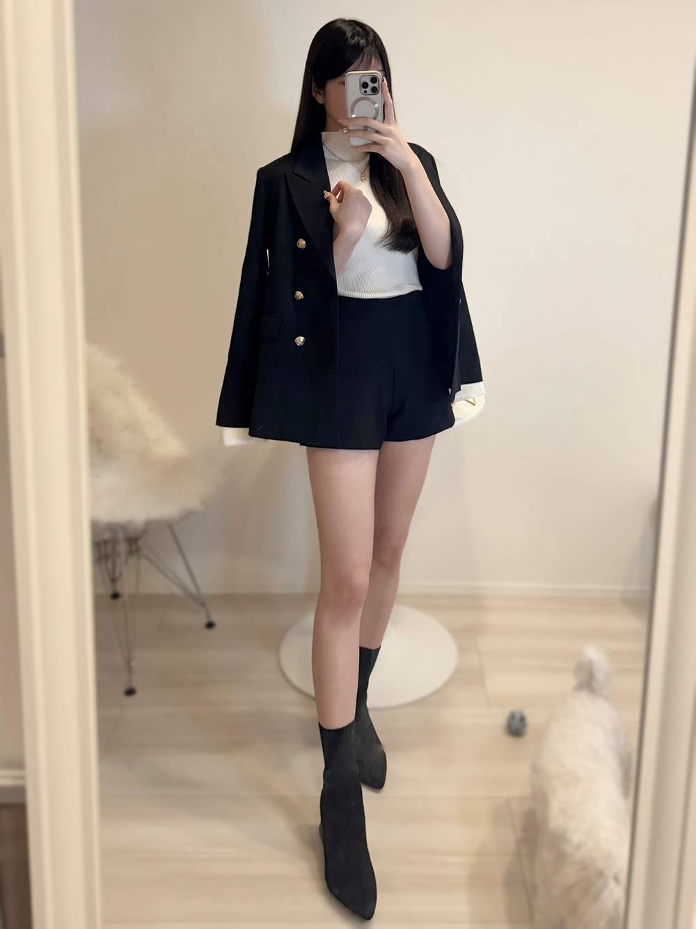 カフス付ゴールドボタンテーラードジャケット | レディース