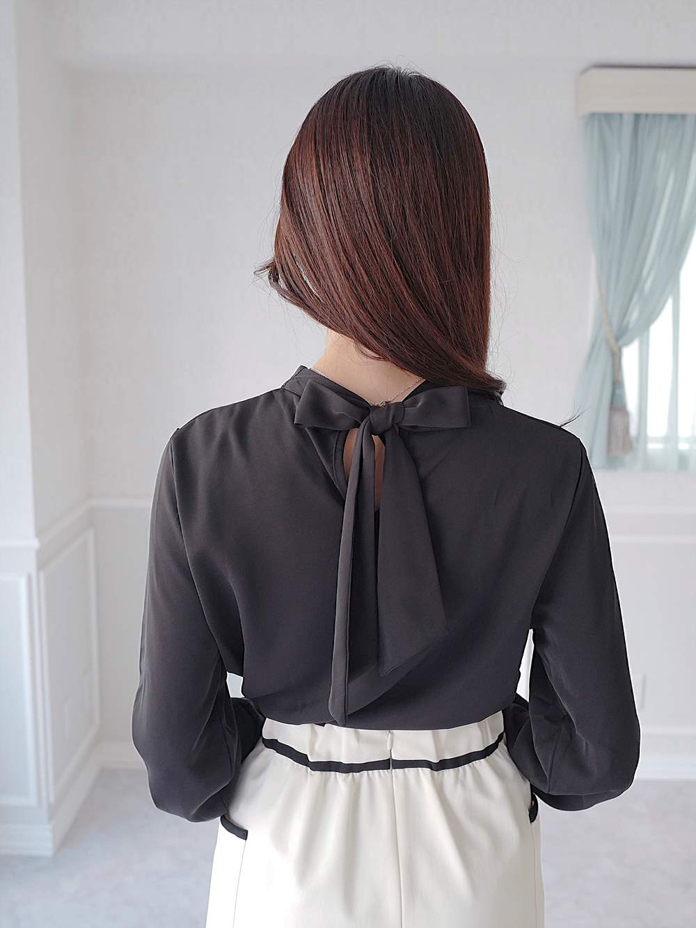 pstory_back-ribbon-blouse_05.jpg