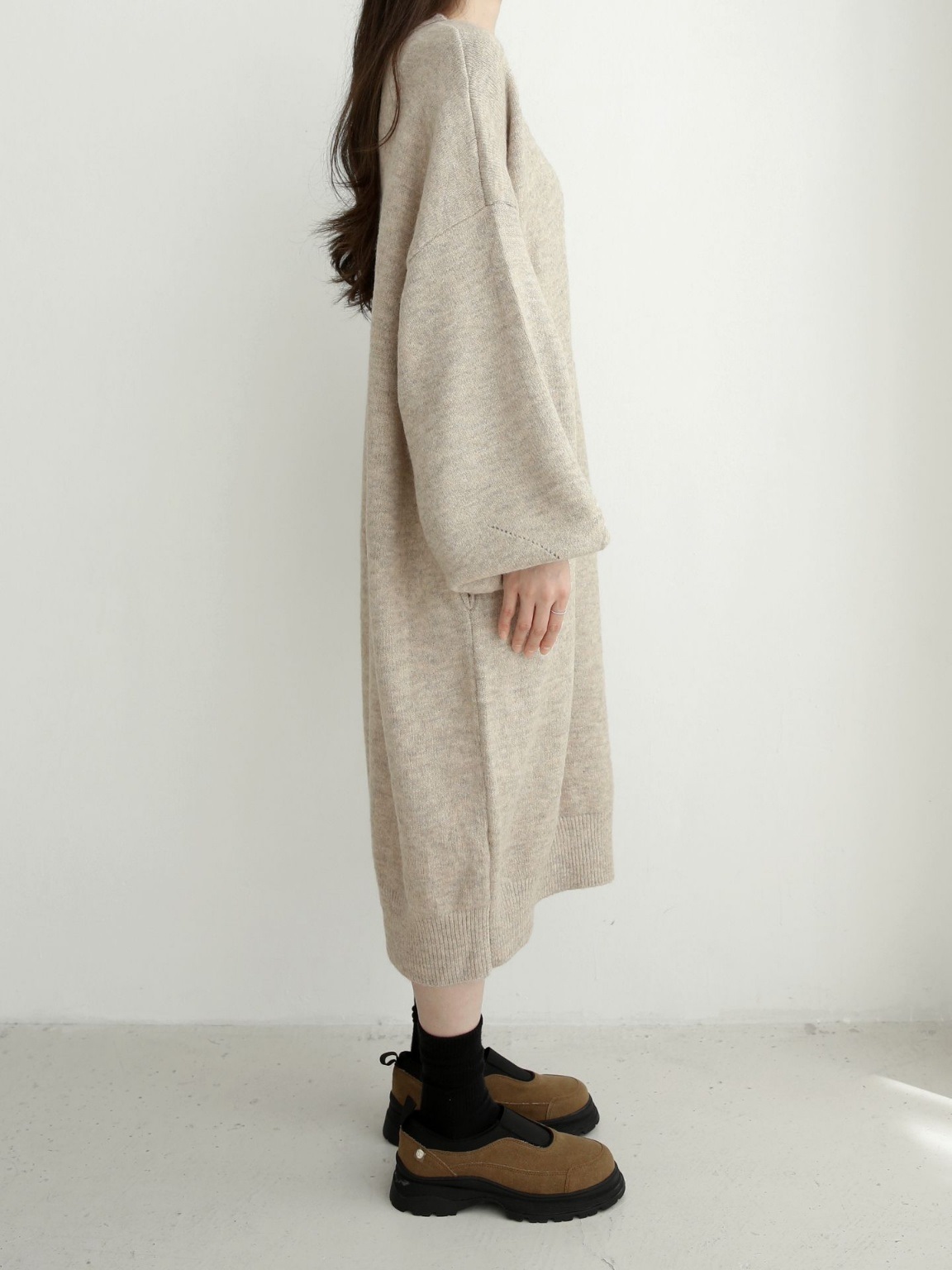 ウール混ラウンドルーズニットワンピース | 詳細画像16