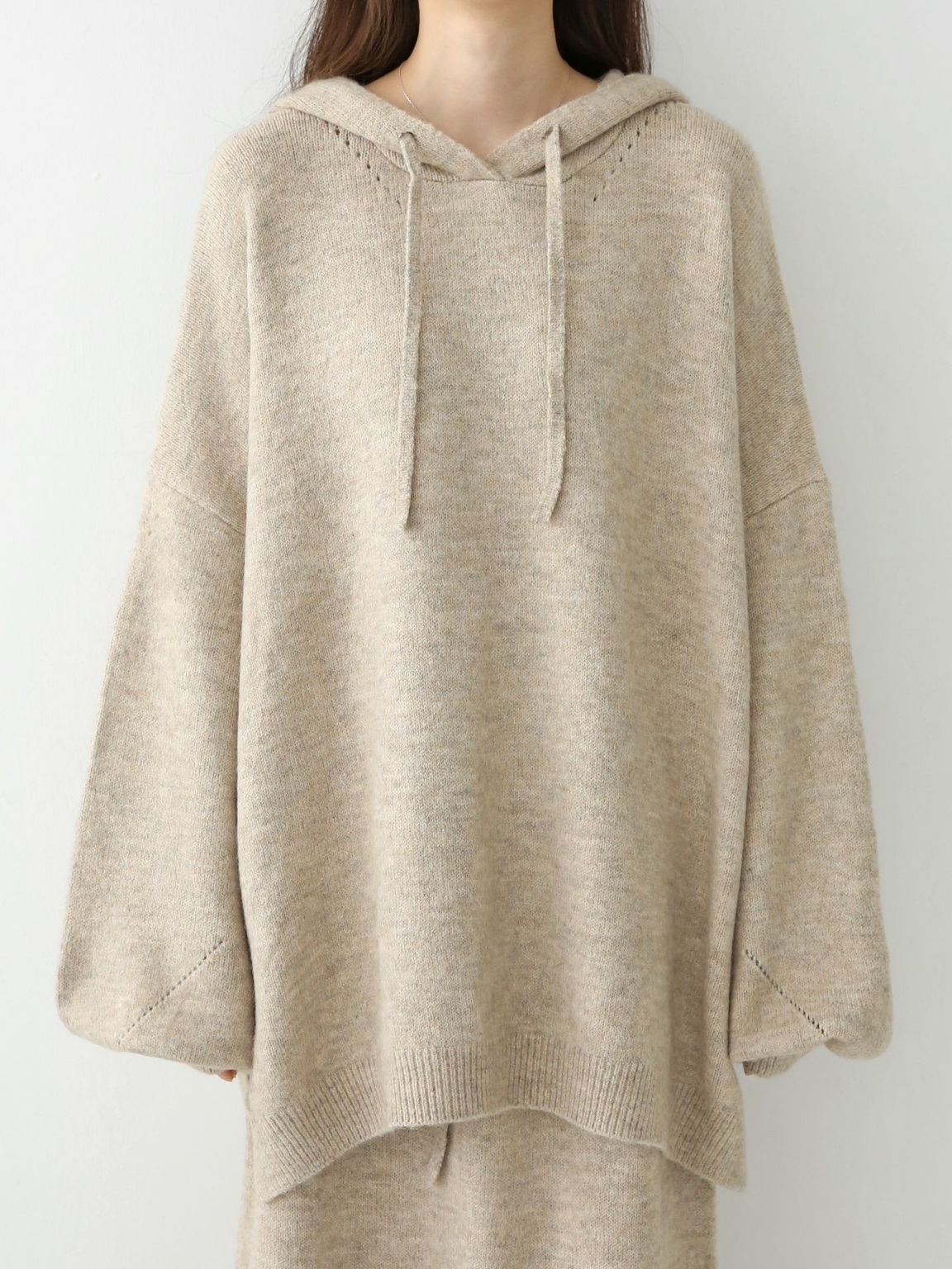 ウール混パンチングアンバランスルーズフードニット | 詳細画像6