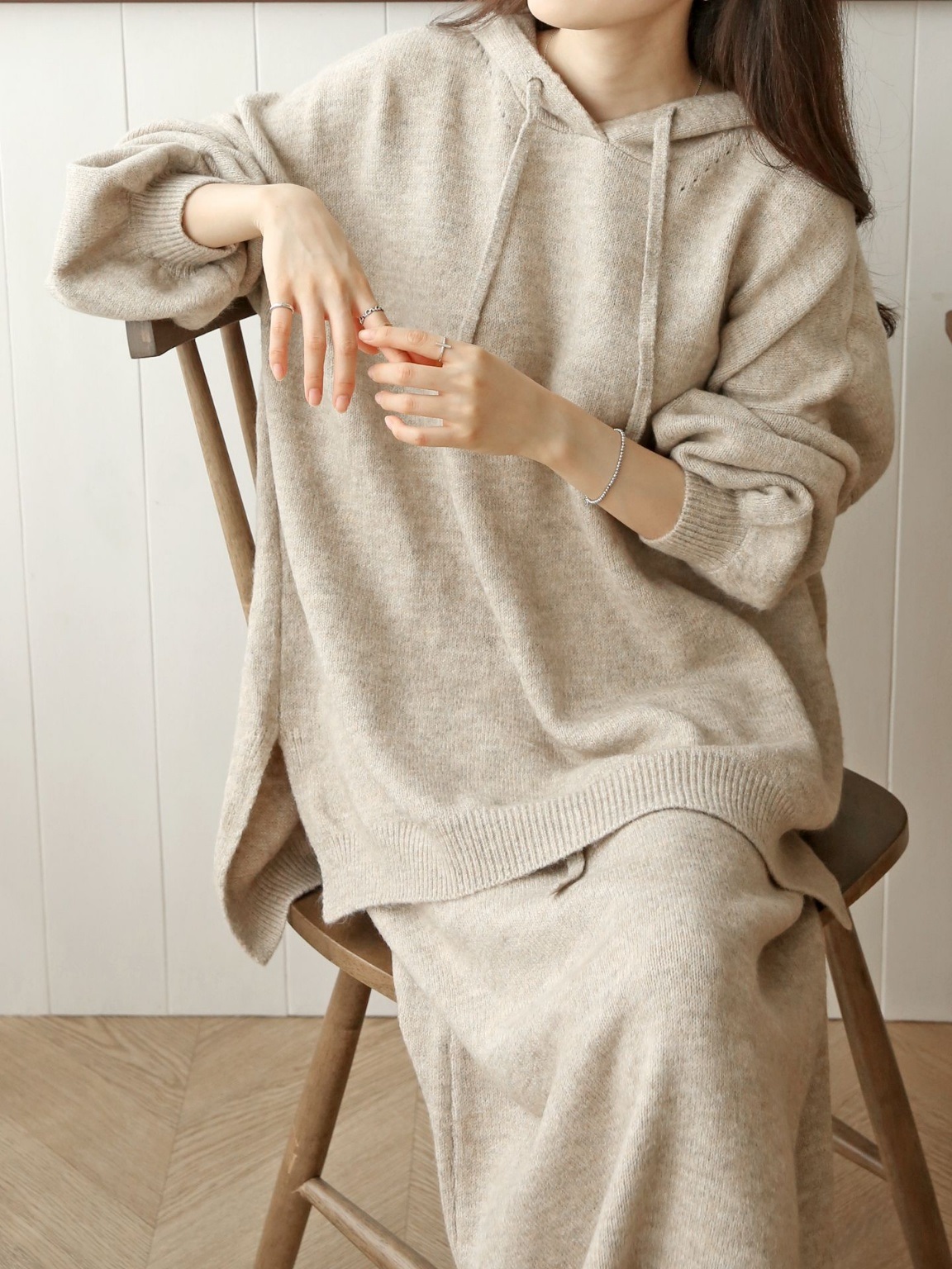 ウール混パンチングアンバランスルーズフードニット | 詳細画像9