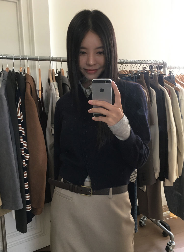 くるみボタンカーディガン(navy) | レディースファッション通販