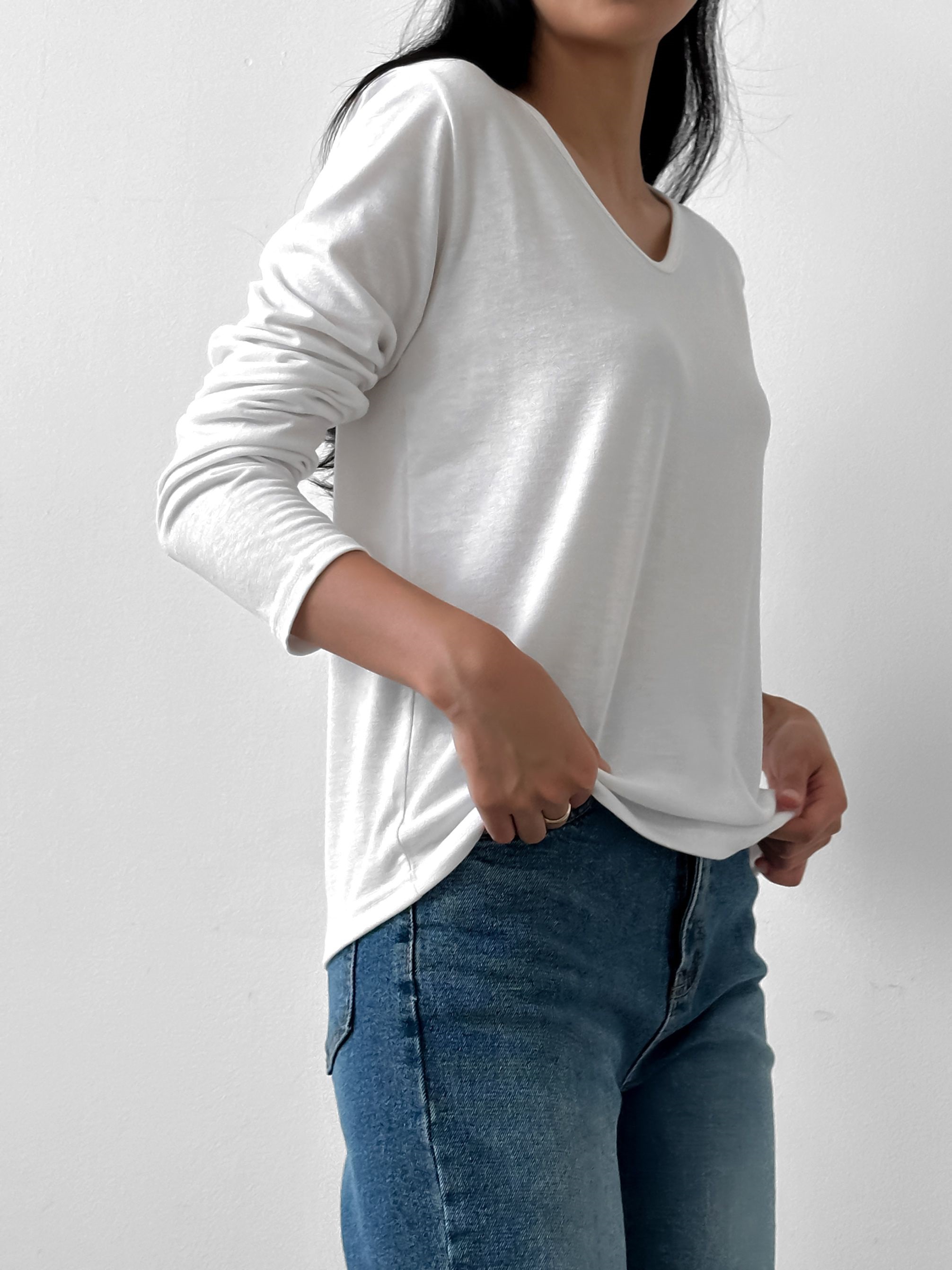 カーブVネック長袖Tシャツ | 詳細画像15