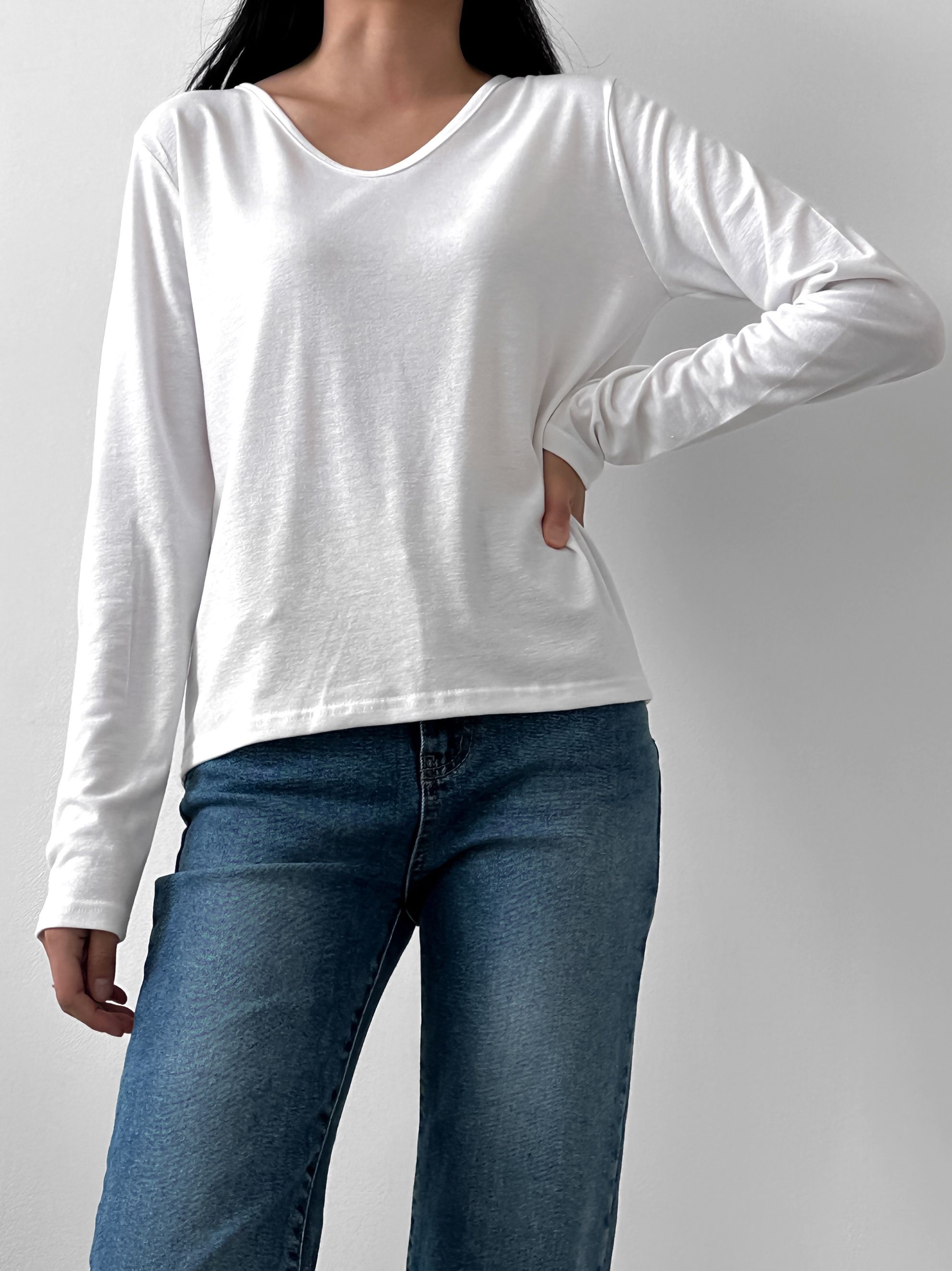 カーブVネック長袖Tシャツ | 詳細画像17