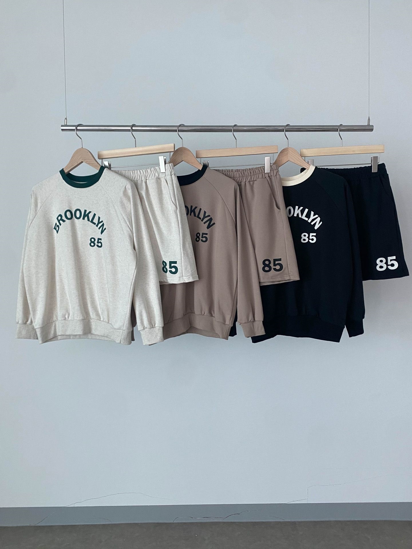 BROOKLYN配色ラグランスウェット&ハーフパンツSET | 詳細画像3