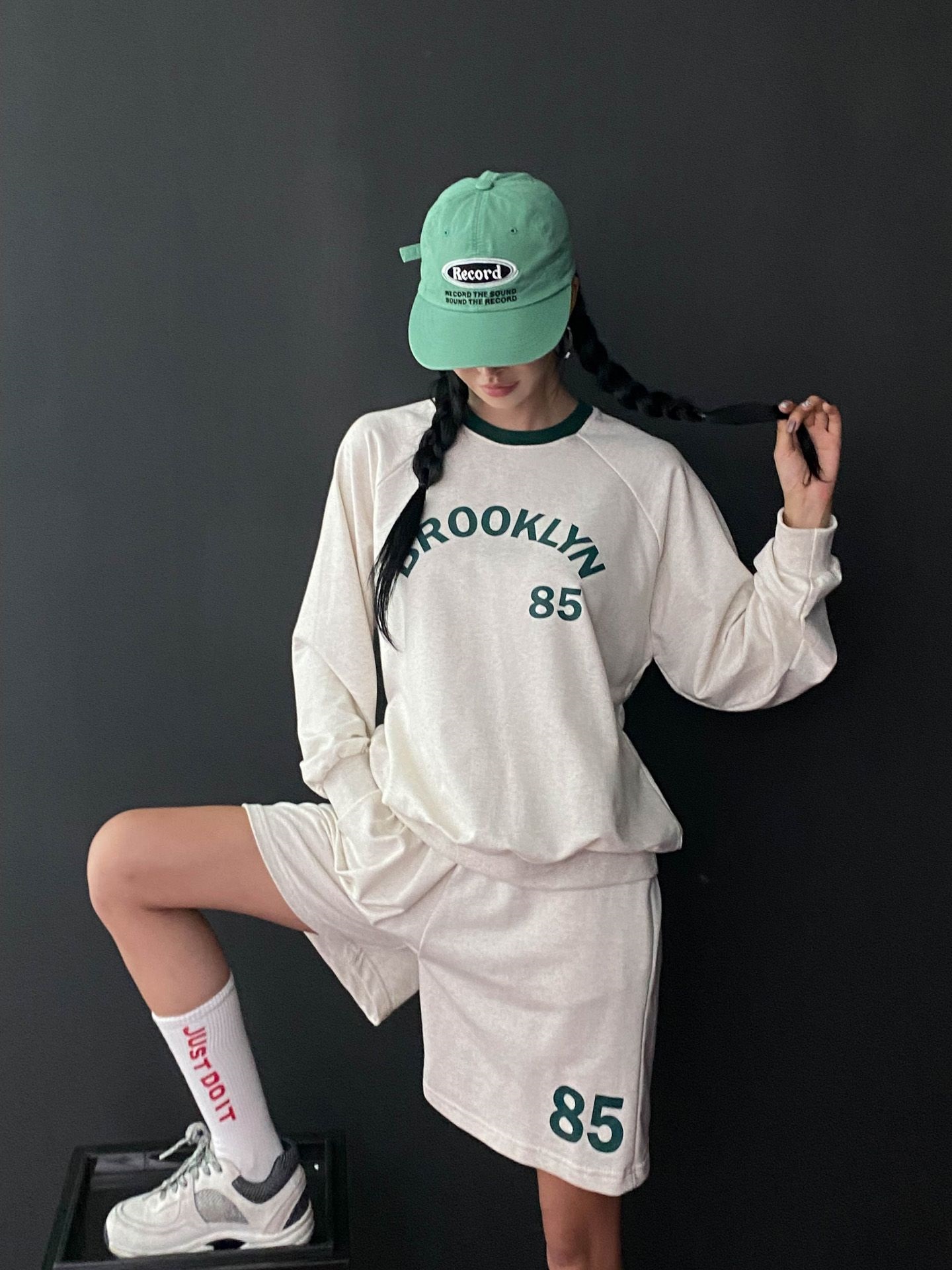 BROOKLYN配色ラグランスウェット&ハーフパンツSET | 詳細画像4