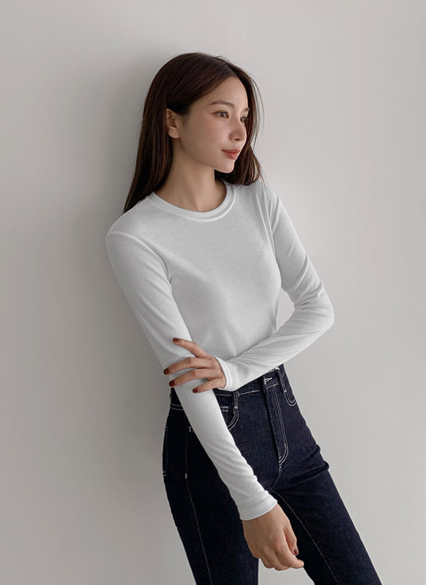 ラウンドネックシンプル長袖Tシャツ | レディースファッション通販