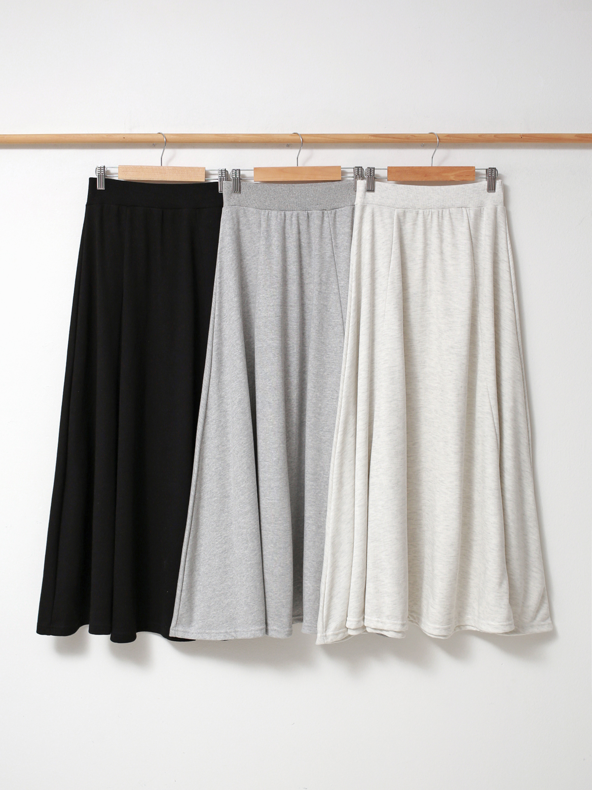 Mercieパフスウェット&フレアスカートSET | 詳細画像17