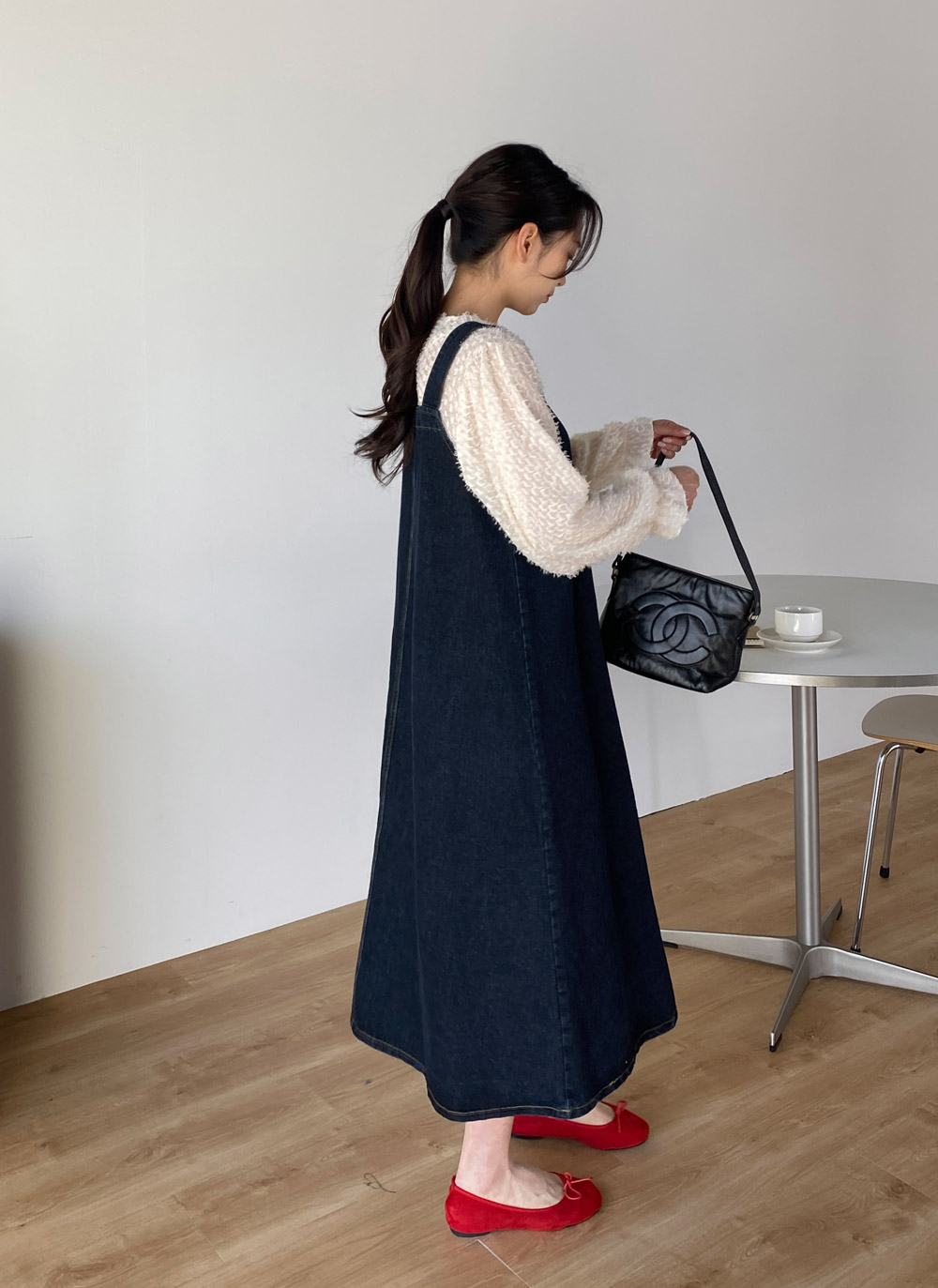 ストラップ付ボタンデニムワンピース | レディースファッション