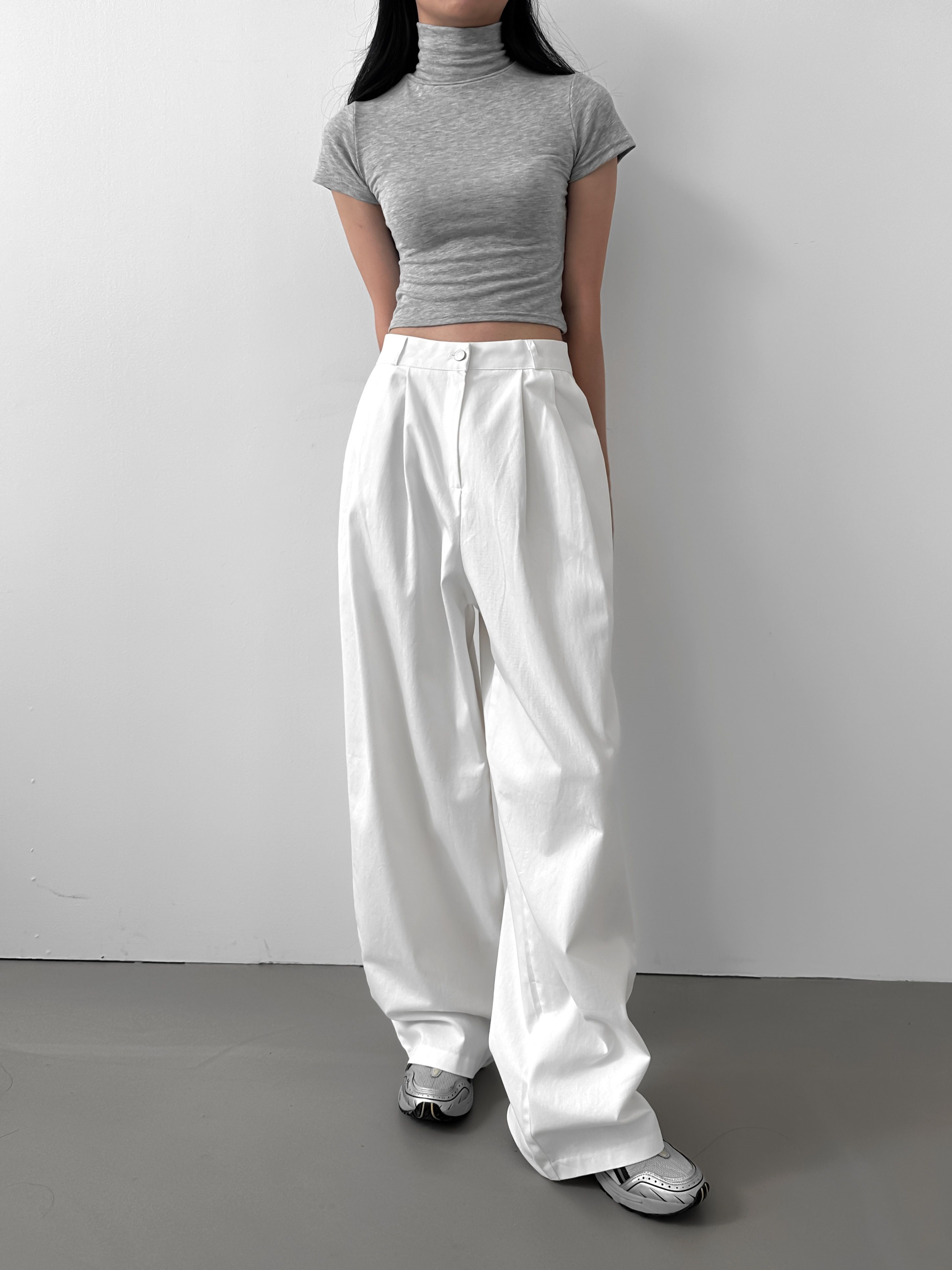 クロップドハイネックスリム半袖Tシャツ | 詳細画像10