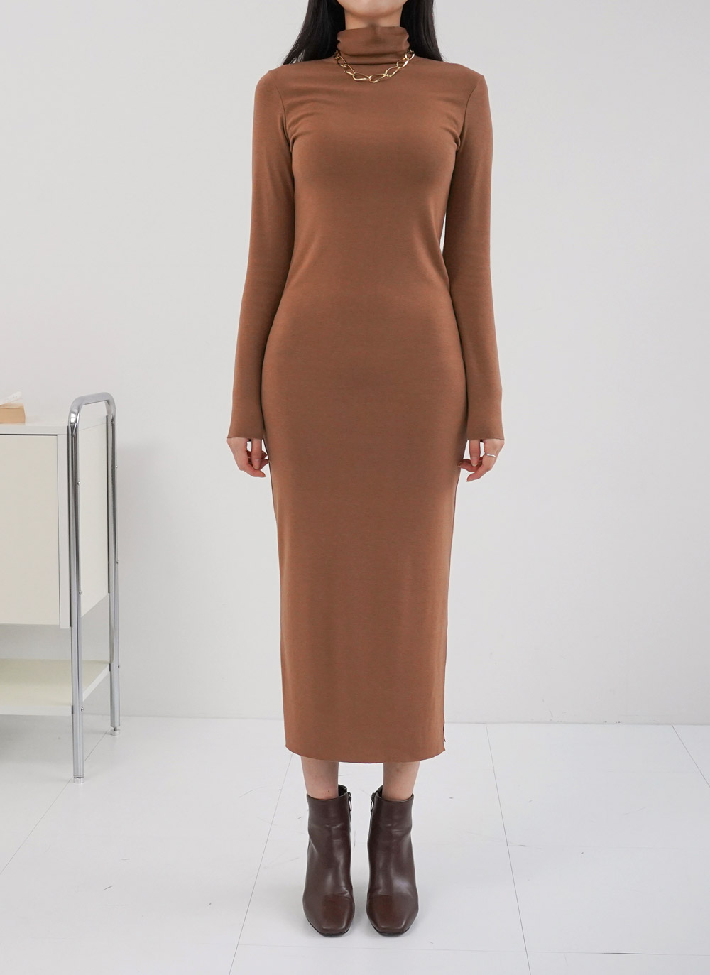 タートルネックスリットワンピース | 詳細画像13