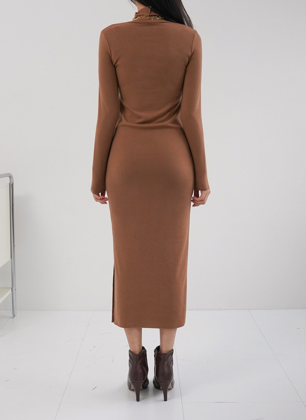 タートルネックスリットワンピース | 詳細画像15