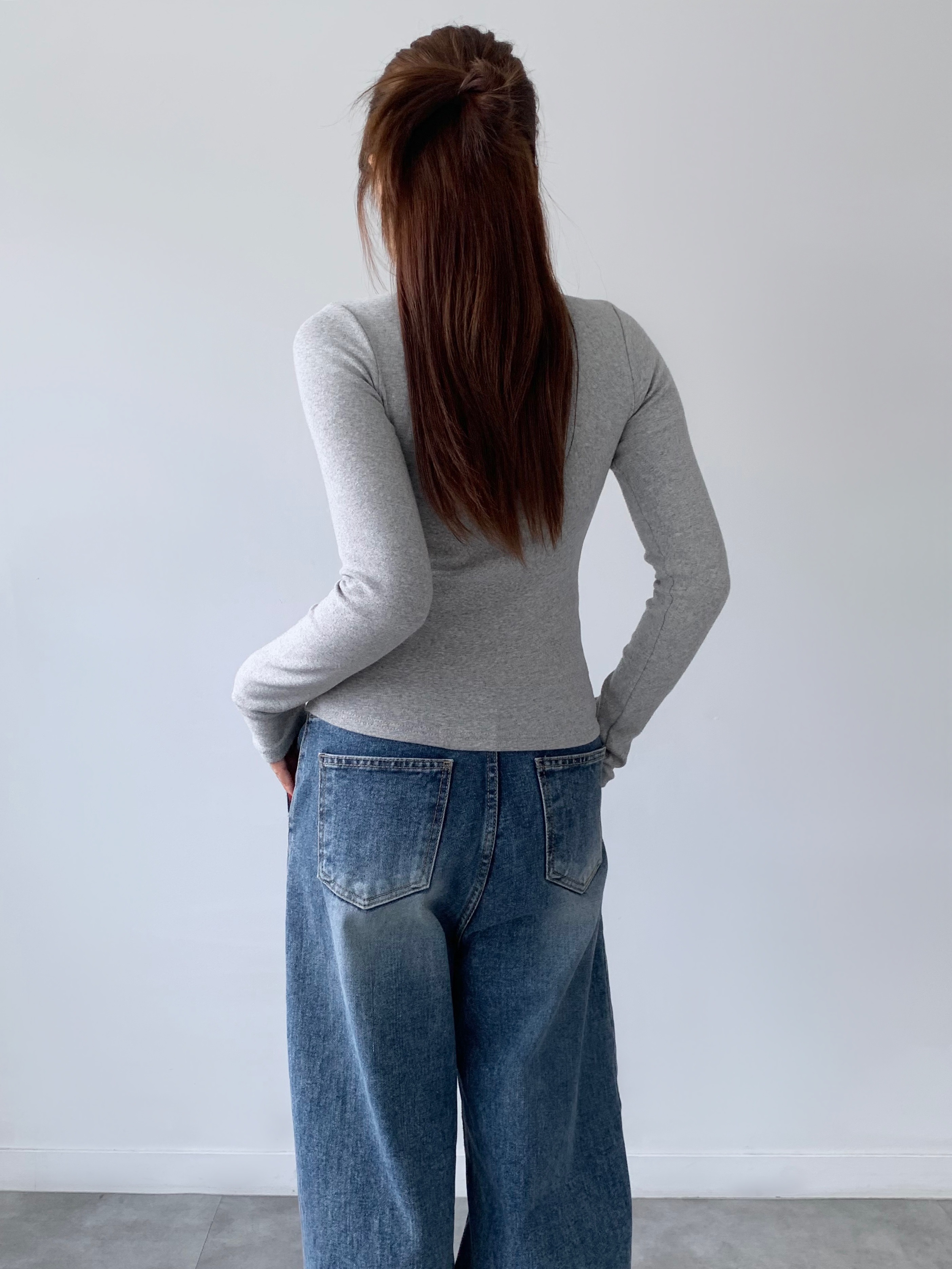 ハイネックスリムクロップドTシャツ | 詳細画像17