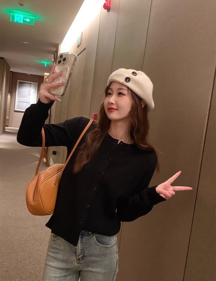 ラウンドネックコットンニットカーディガン | 詳細画像9