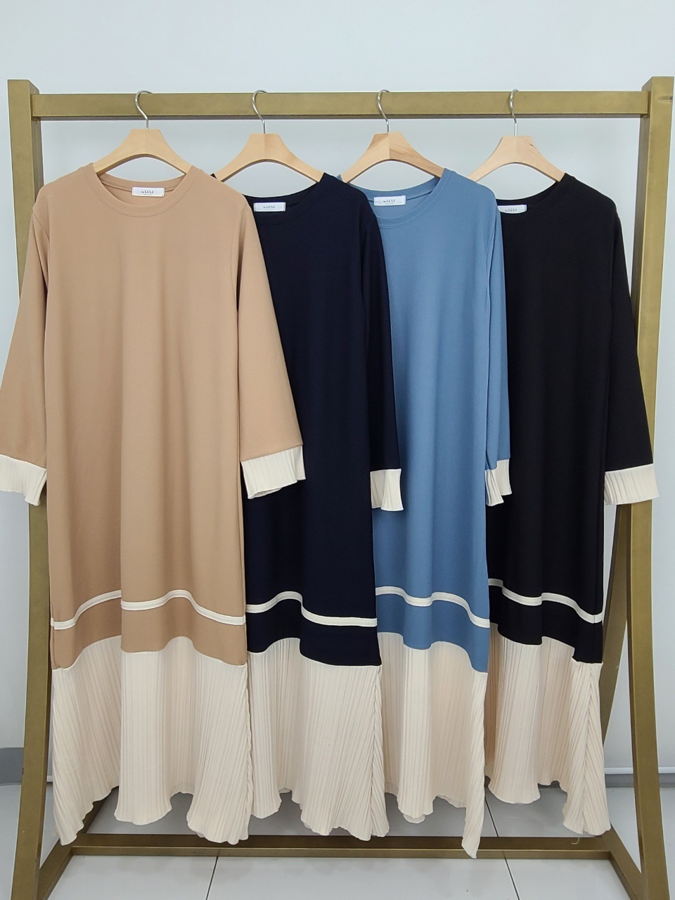 配色プリーツヘムロングワンピース | 詳細画像10
