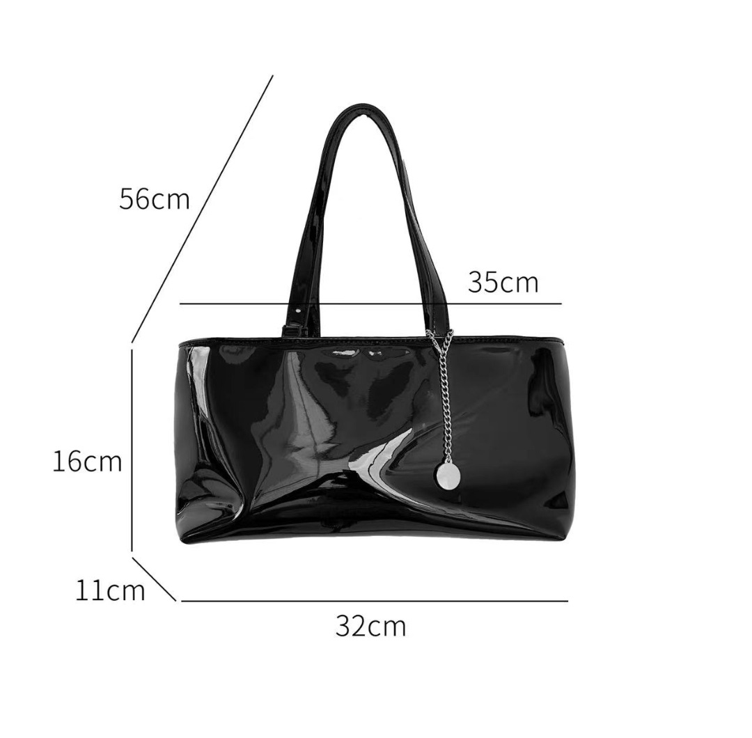 コインチャーム付エナメル調トートバッグ | 詳細画像20