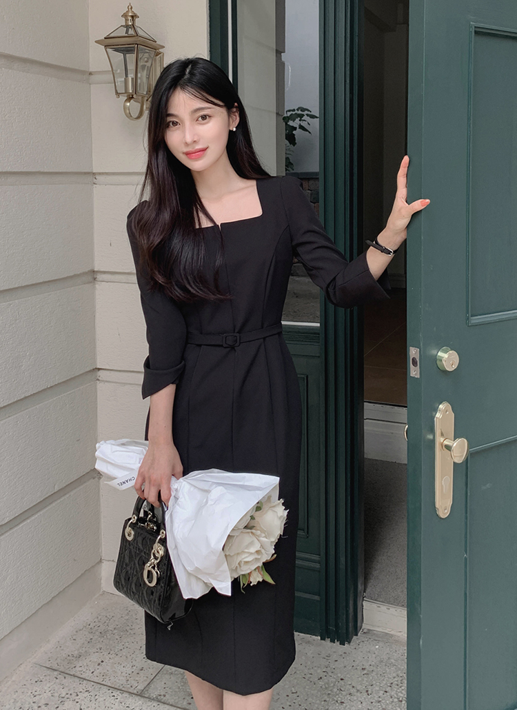 【R*】スクエアネックスリットワンピース 新作！スクエアネックスリットワンピース | FRAY I.D | ショップ