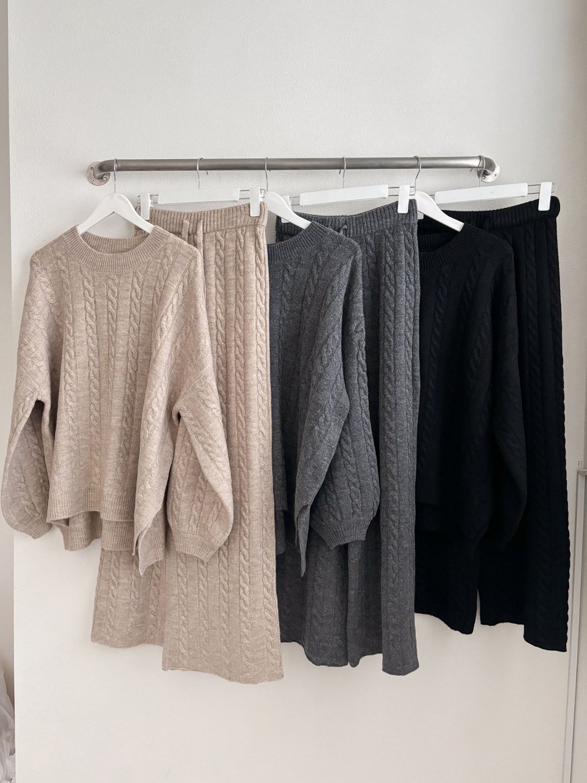 ウール混ケーブルスリットニット&ワイドパンツSET | 詳細画像2