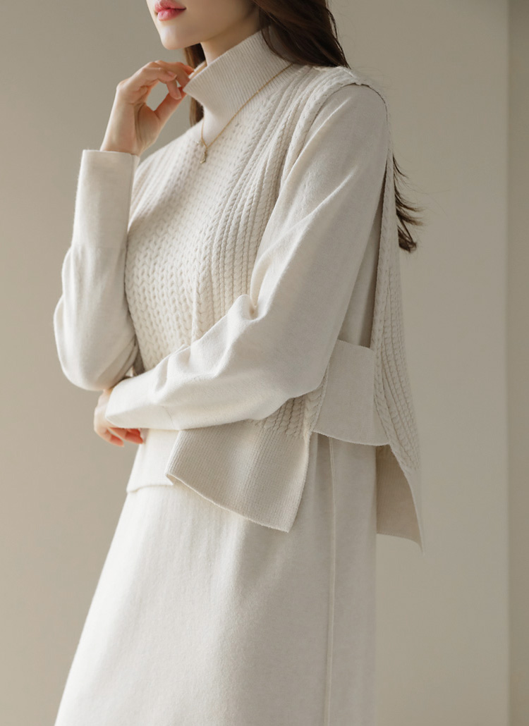 ハイネックケーブルニットベスト&スリットロングワンピースSET