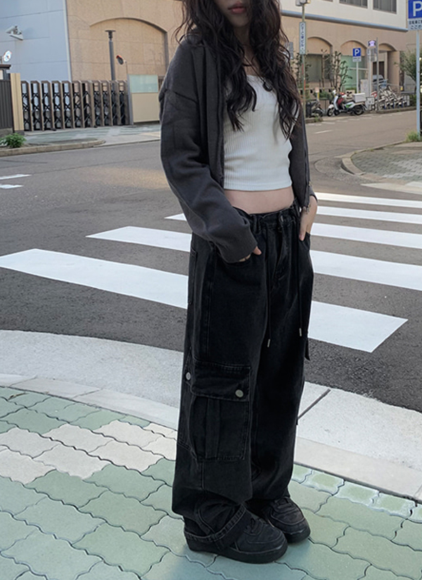 giunon ドロストカーゴパンツ　　ブラック　ジウノン　カーゴデニムパンツ giunon ドロストカーゴパンツ ブラック ジウノン カーゴデニムパンツ