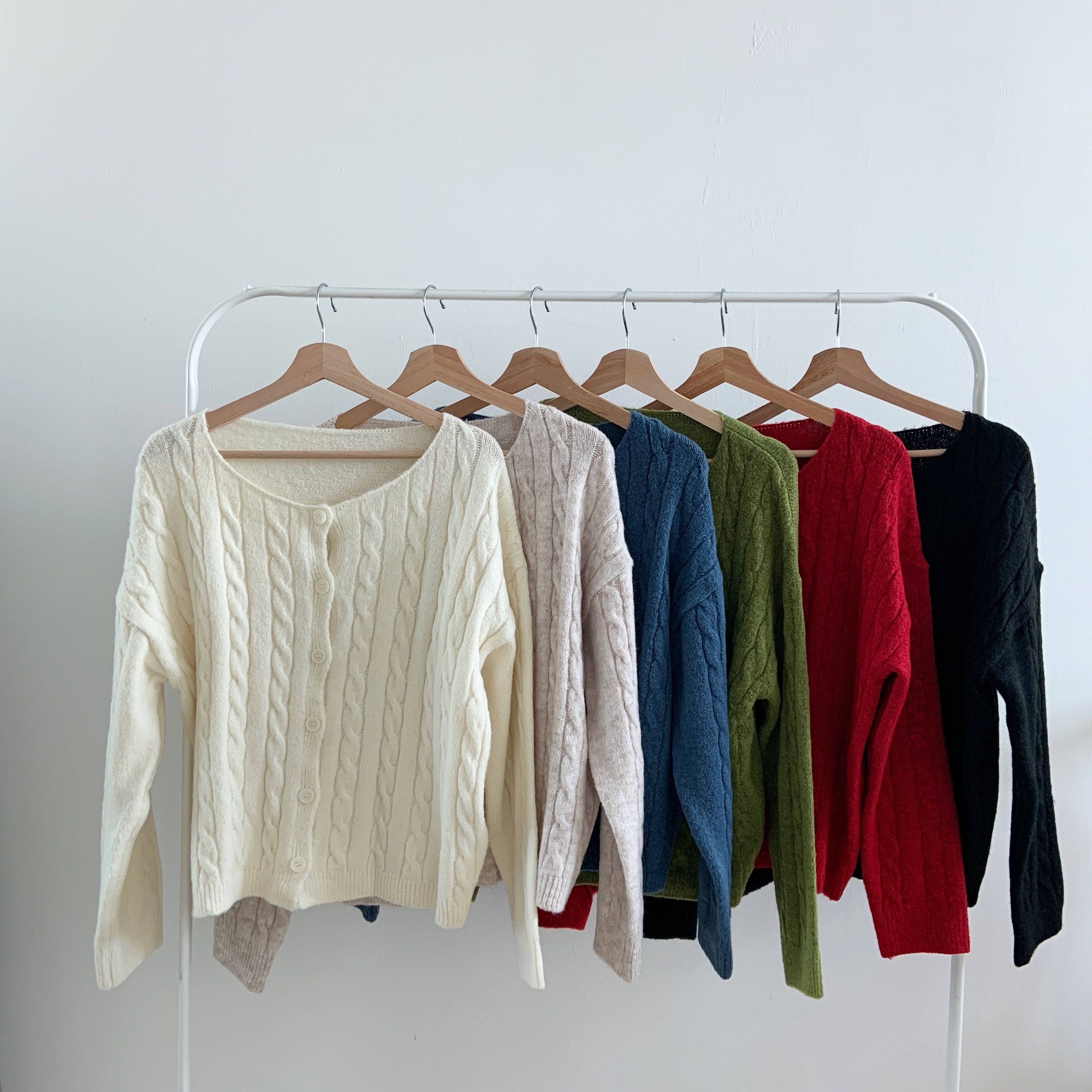 ラウンドネックルーズケーブルニットカーディガン | 詳細画像5