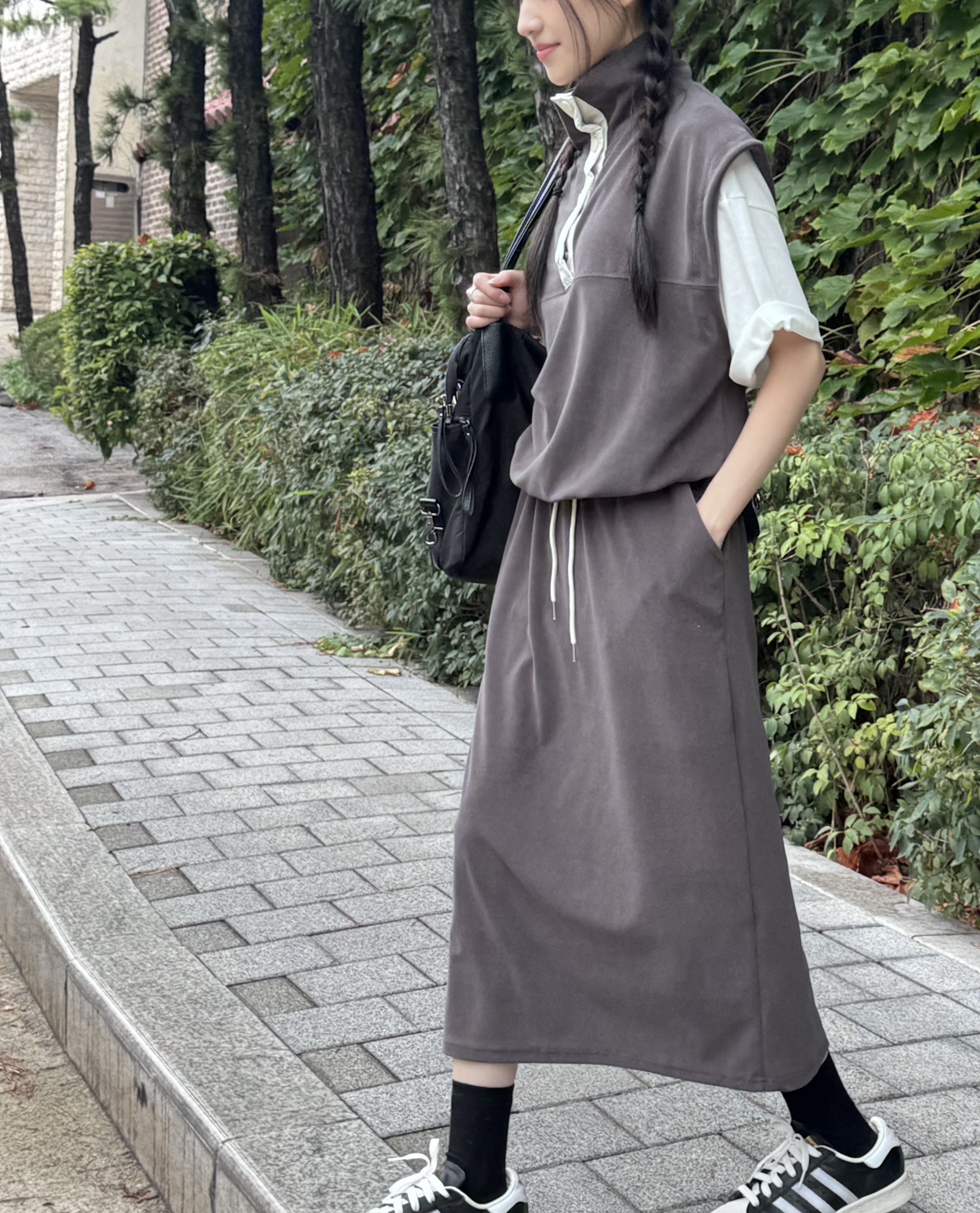 ハーフボタンハイネックスウェットベスト&ドロストスカートSET | 詳細画像11