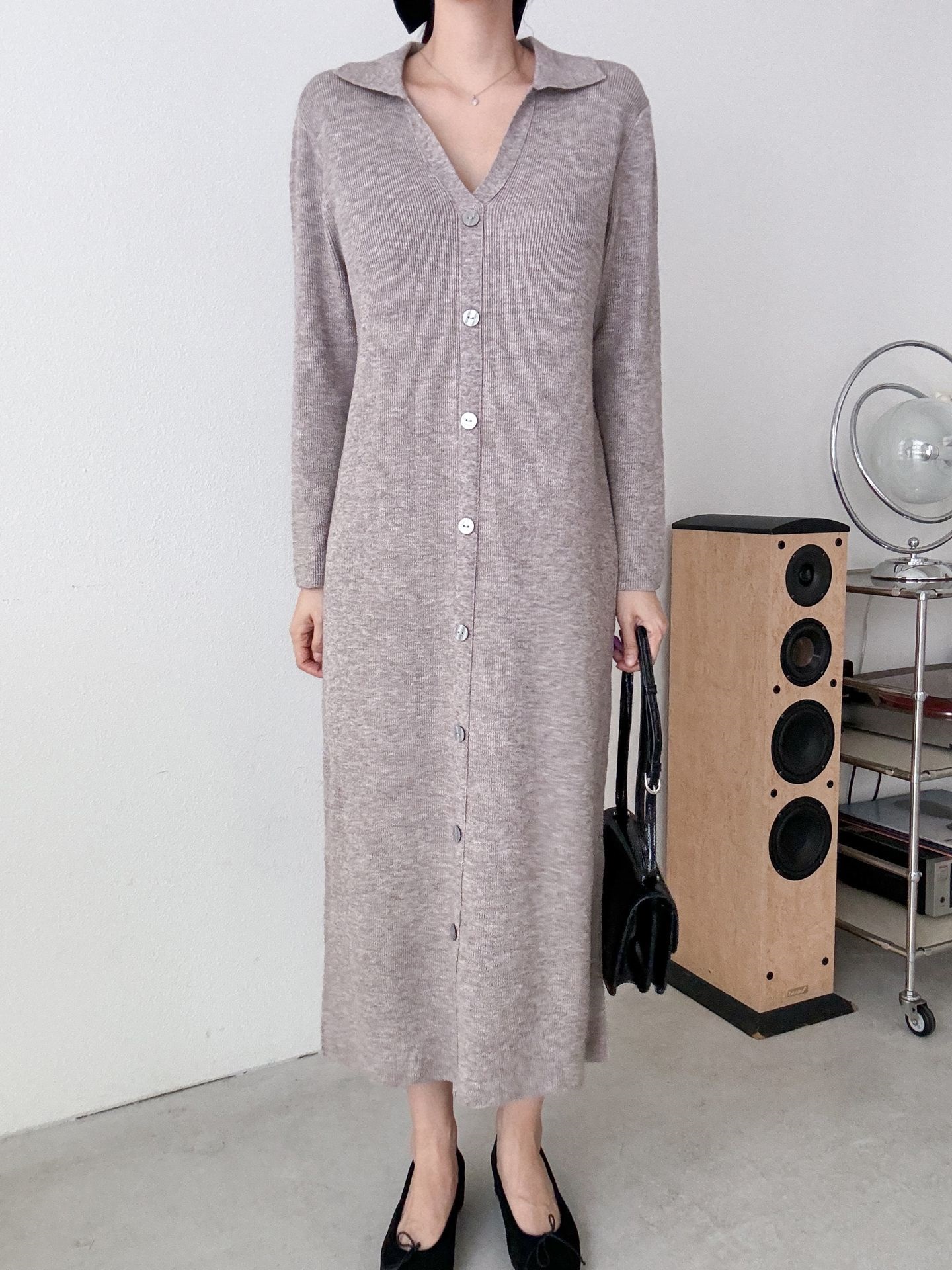 カラーVネックボタンリブニットワンピース | 詳細画像4