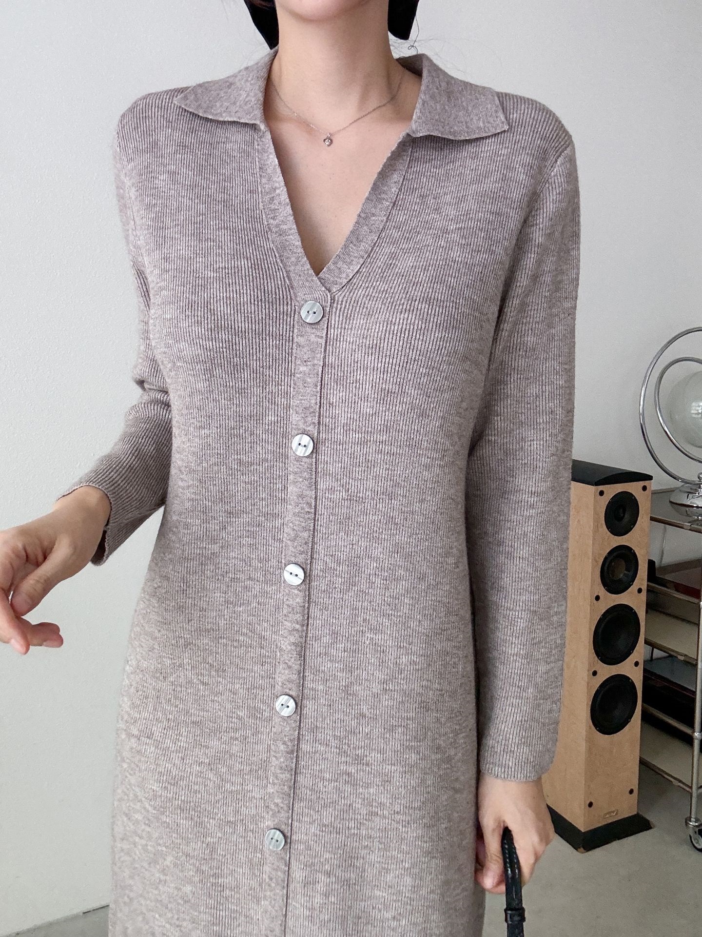 カラーVネックボタンリブニットワンピース | 詳細画像6