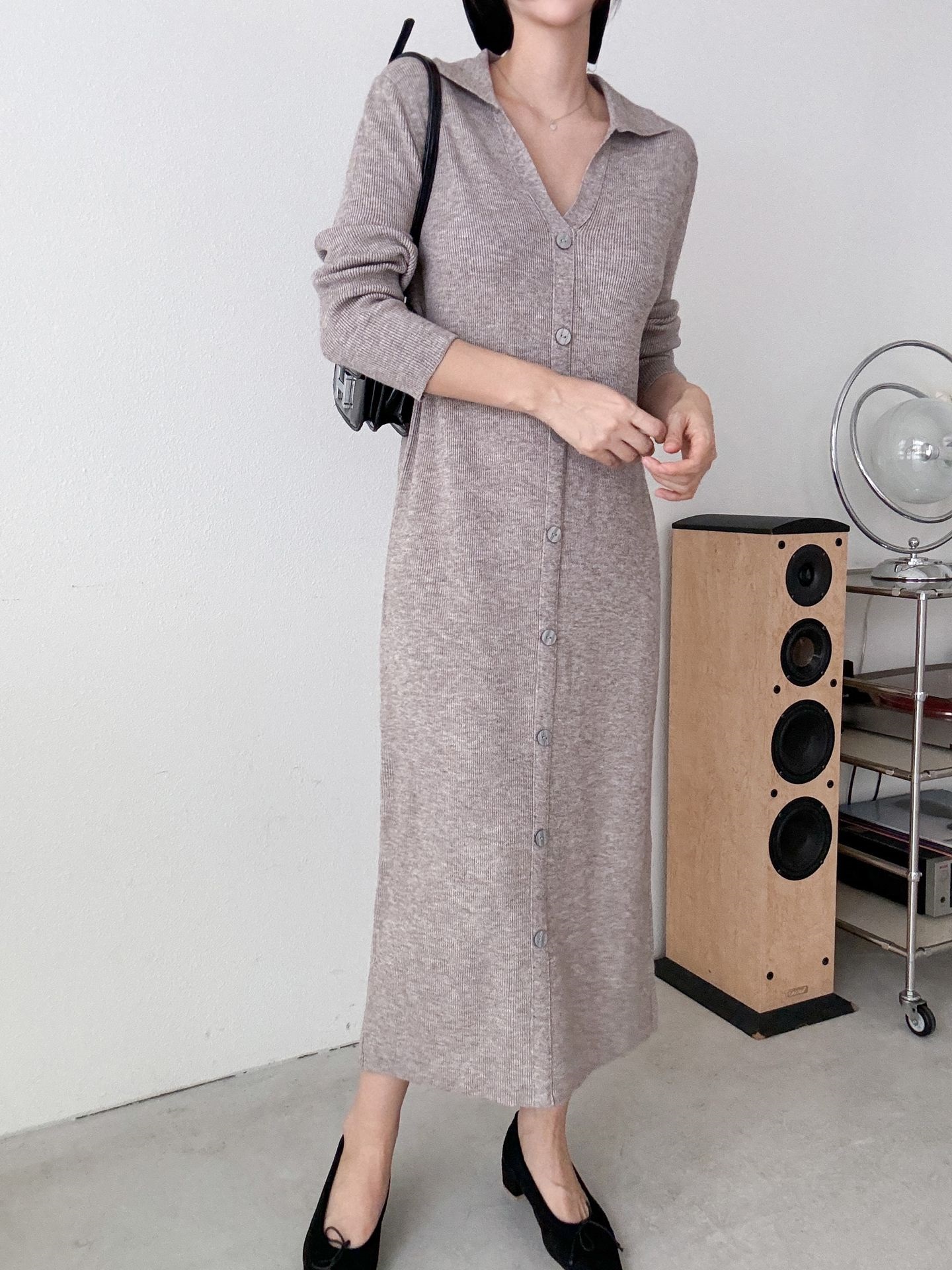 カラーVネックボタンリブニットワンピース | 詳細画像11