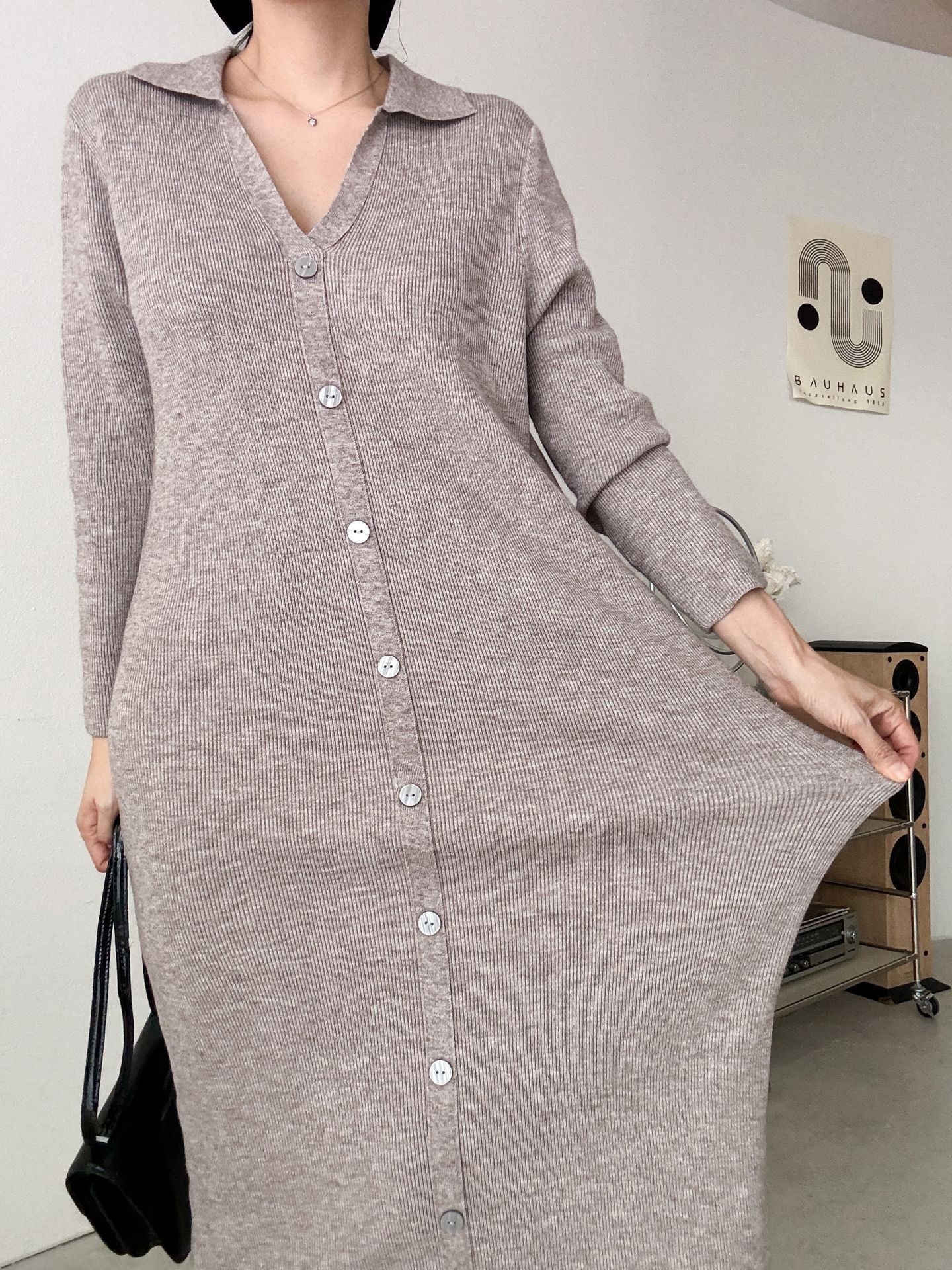 カラーVネックボタンリブニットワンピース | 詳細画像12