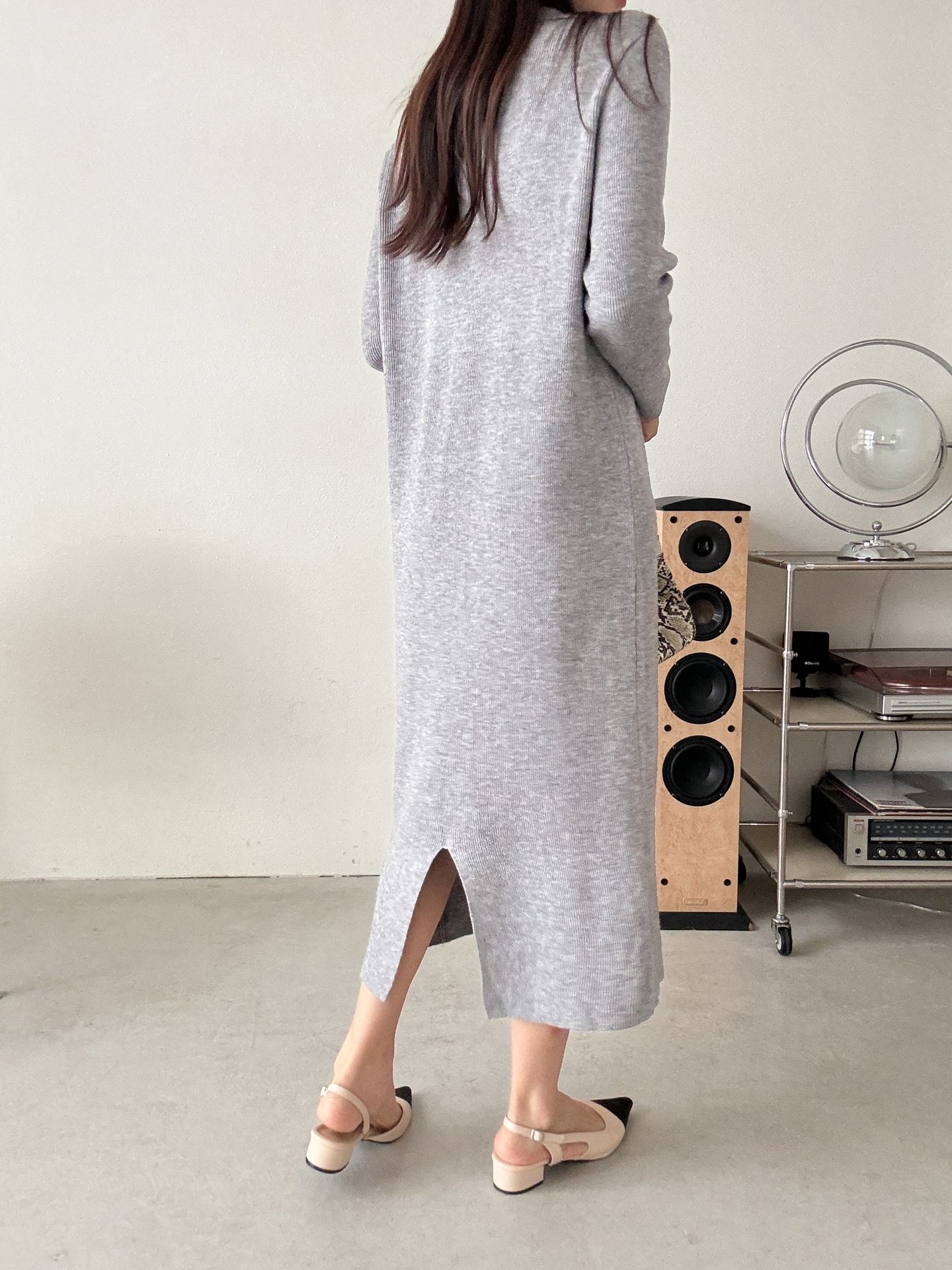 カラーVネックボタンリブニットワンピース | 詳細画像13