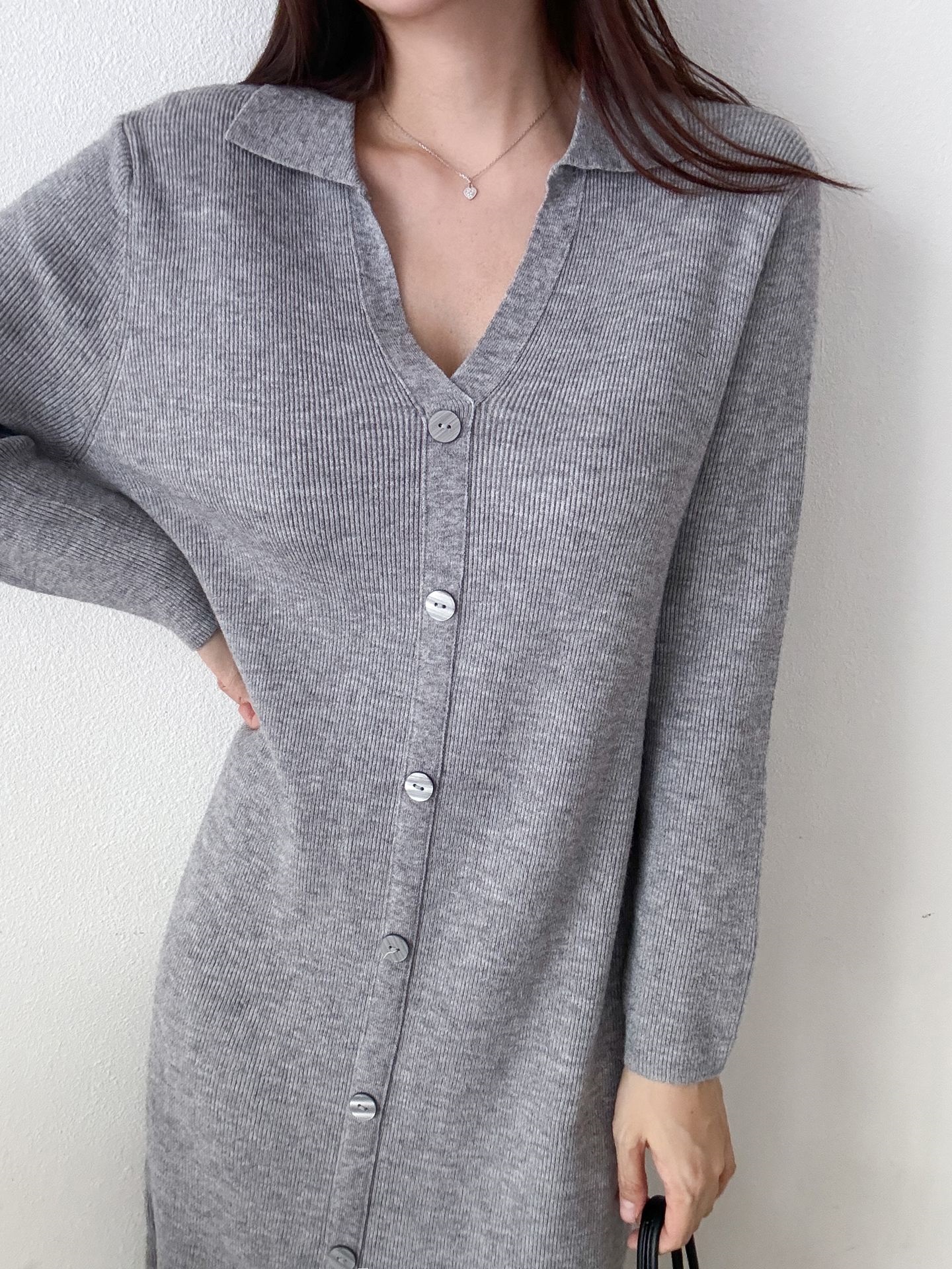 カラーVネックボタンリブニットワンピース | 詳細画像21