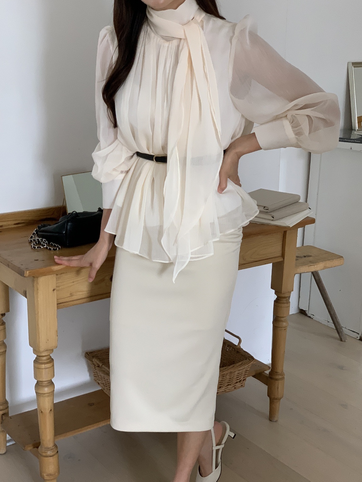 ベルト付スカーフネックフレアシフォンブラウス | 詳細画像13